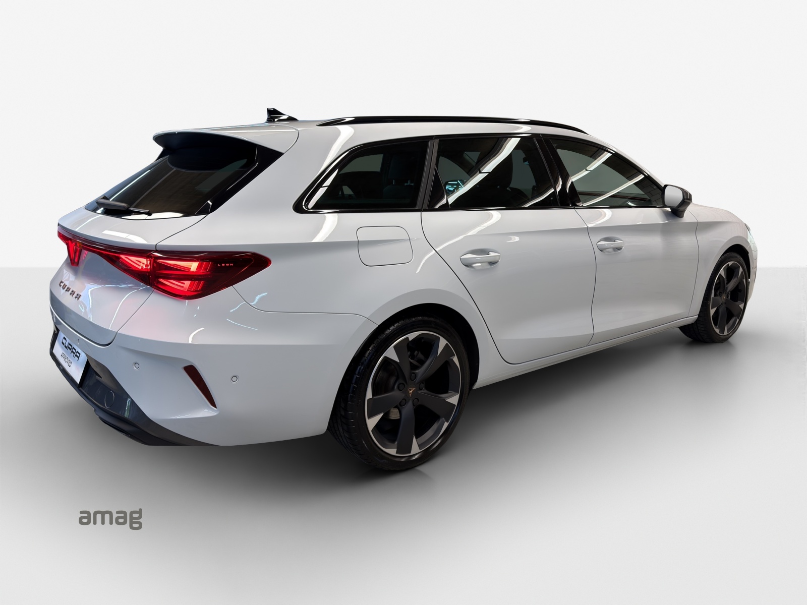 CUPRA LEON ST 1.5 eTSI DSG-image-4