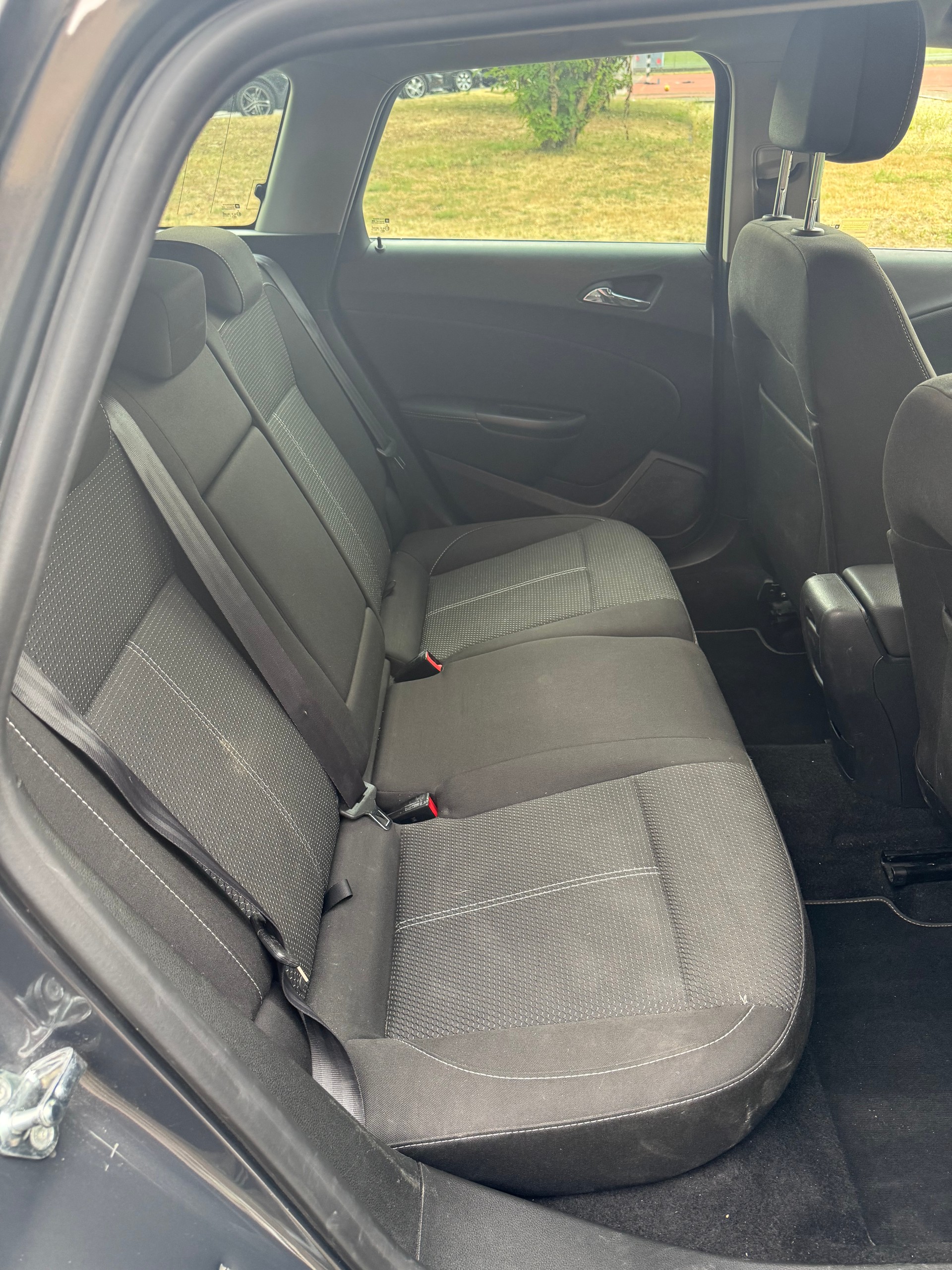 OPEL Astra SportsTourer 2.0 CDTi Cosmo Automatic-image-7
