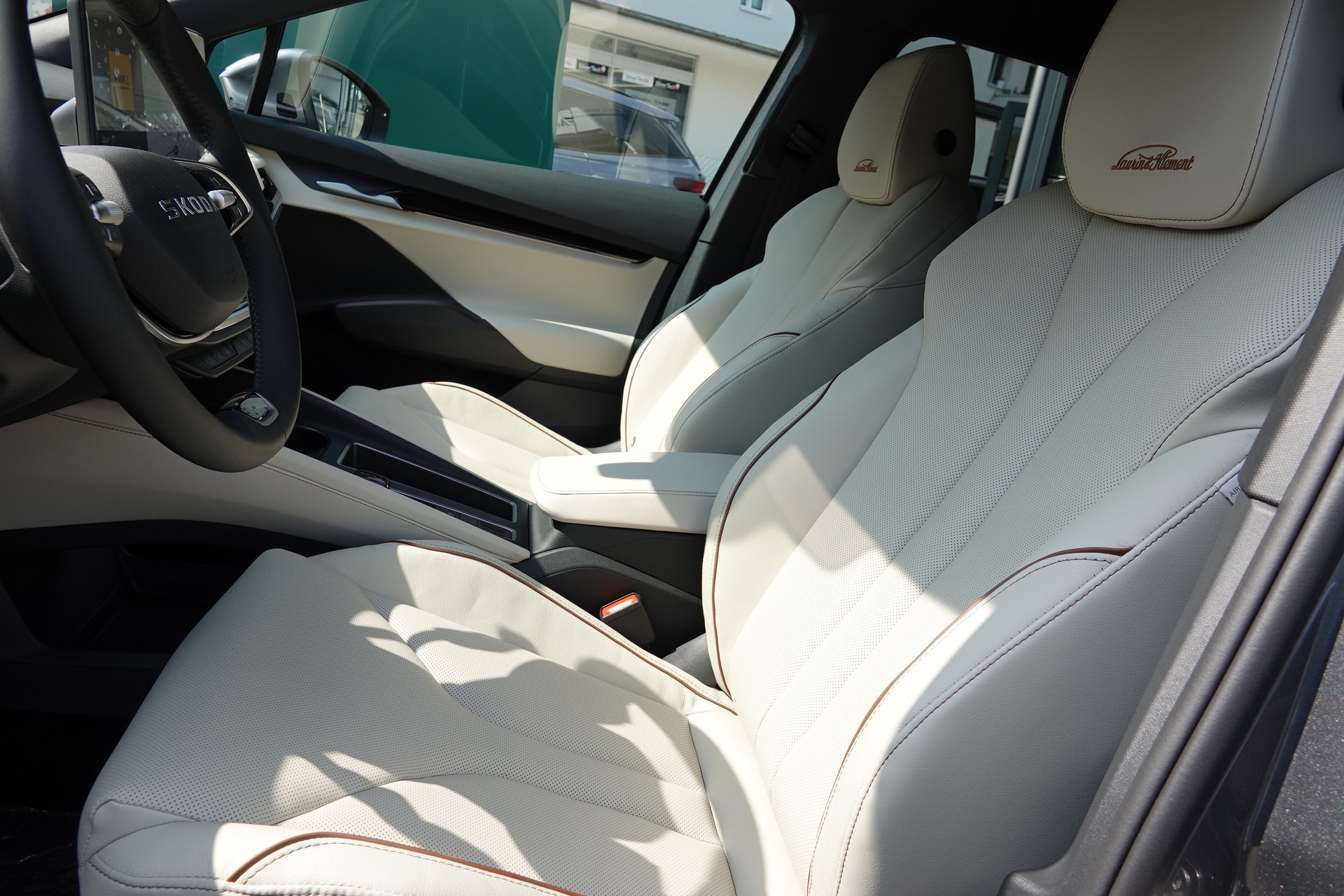 SKODA Elroq 85 Selection 4x4-image-9