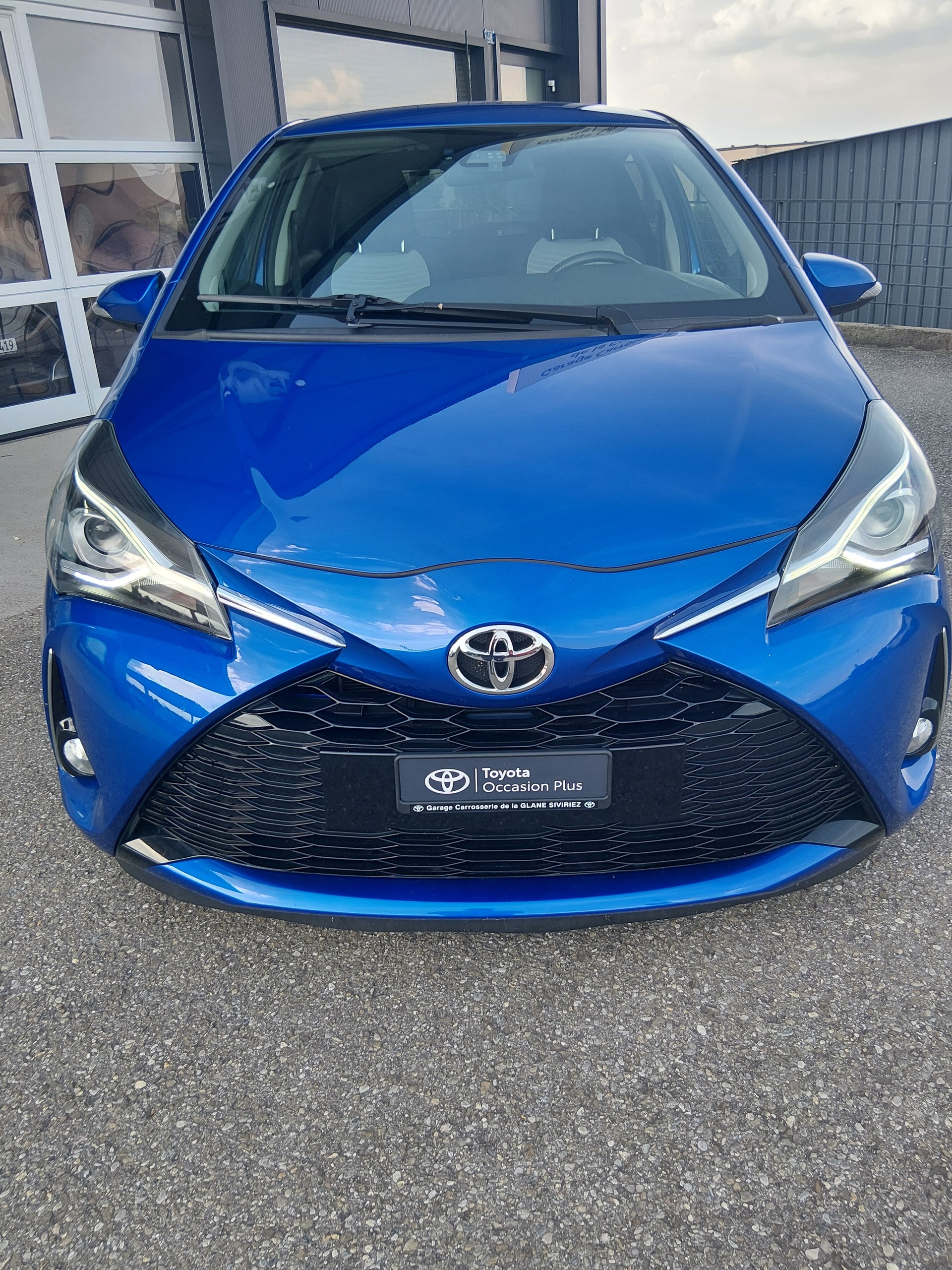 TOYOTA Yaris 1.5 Trend-image-2