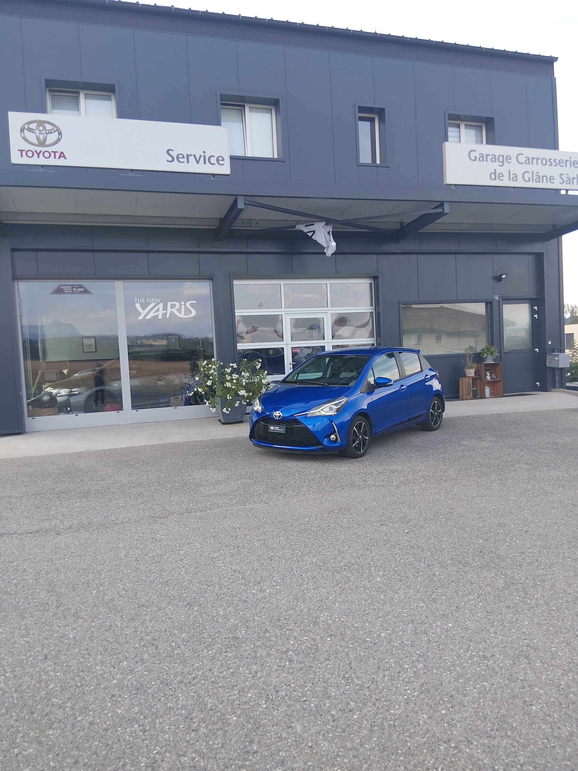 TOYOTA Yaris 1.5 Trend-image-0