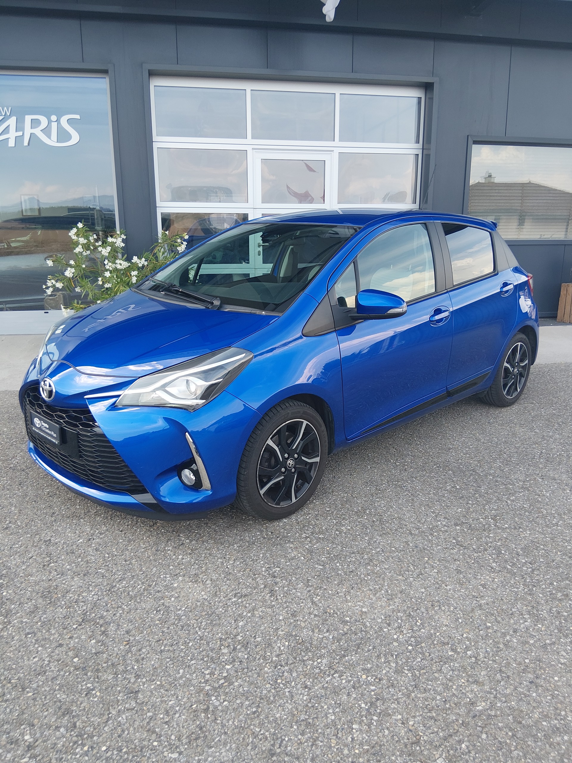 TOYOTA Yaris 1.5 Trend-image-3
