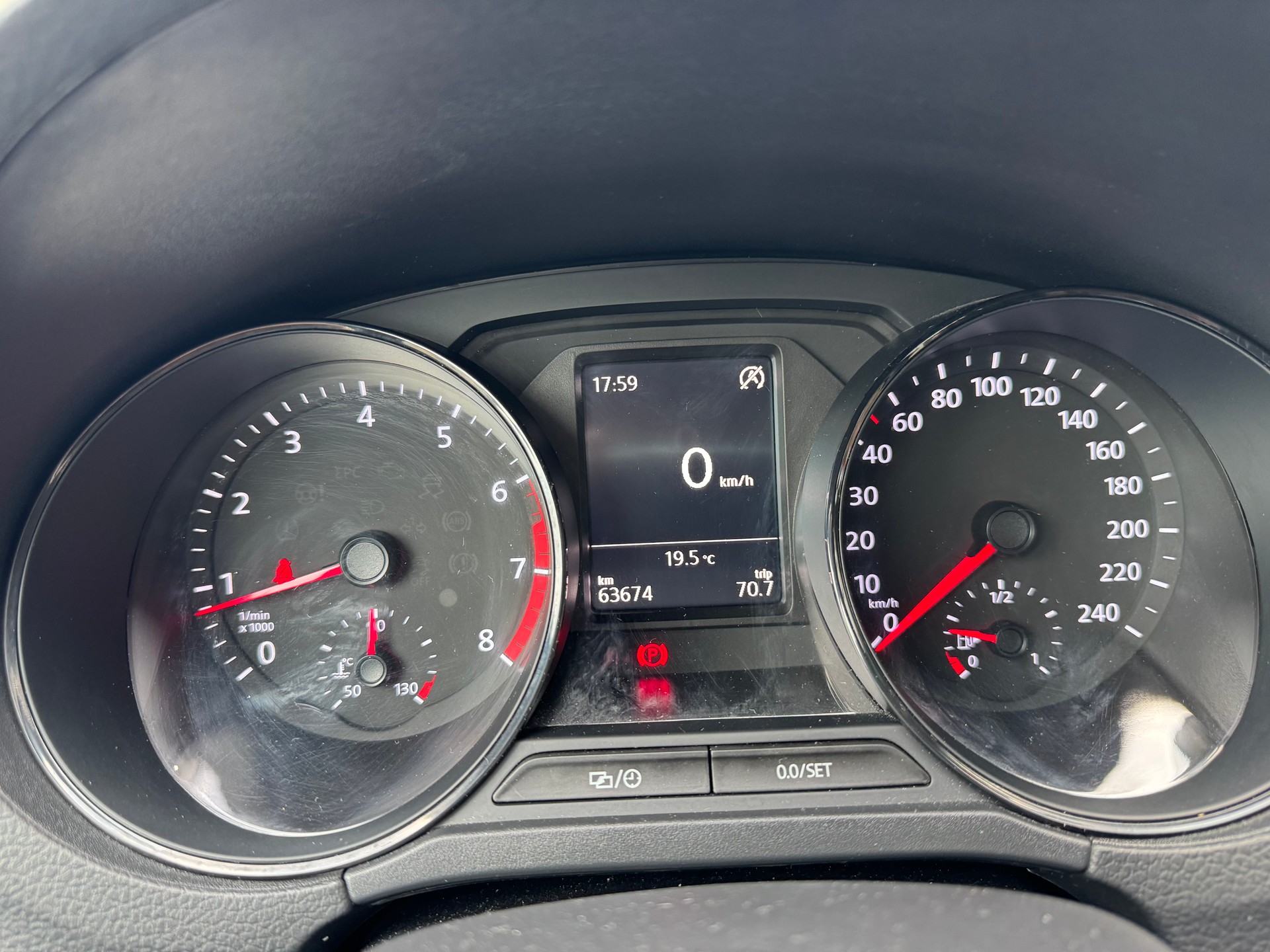 VW Polo 1.0 BMT Trendline-image-12