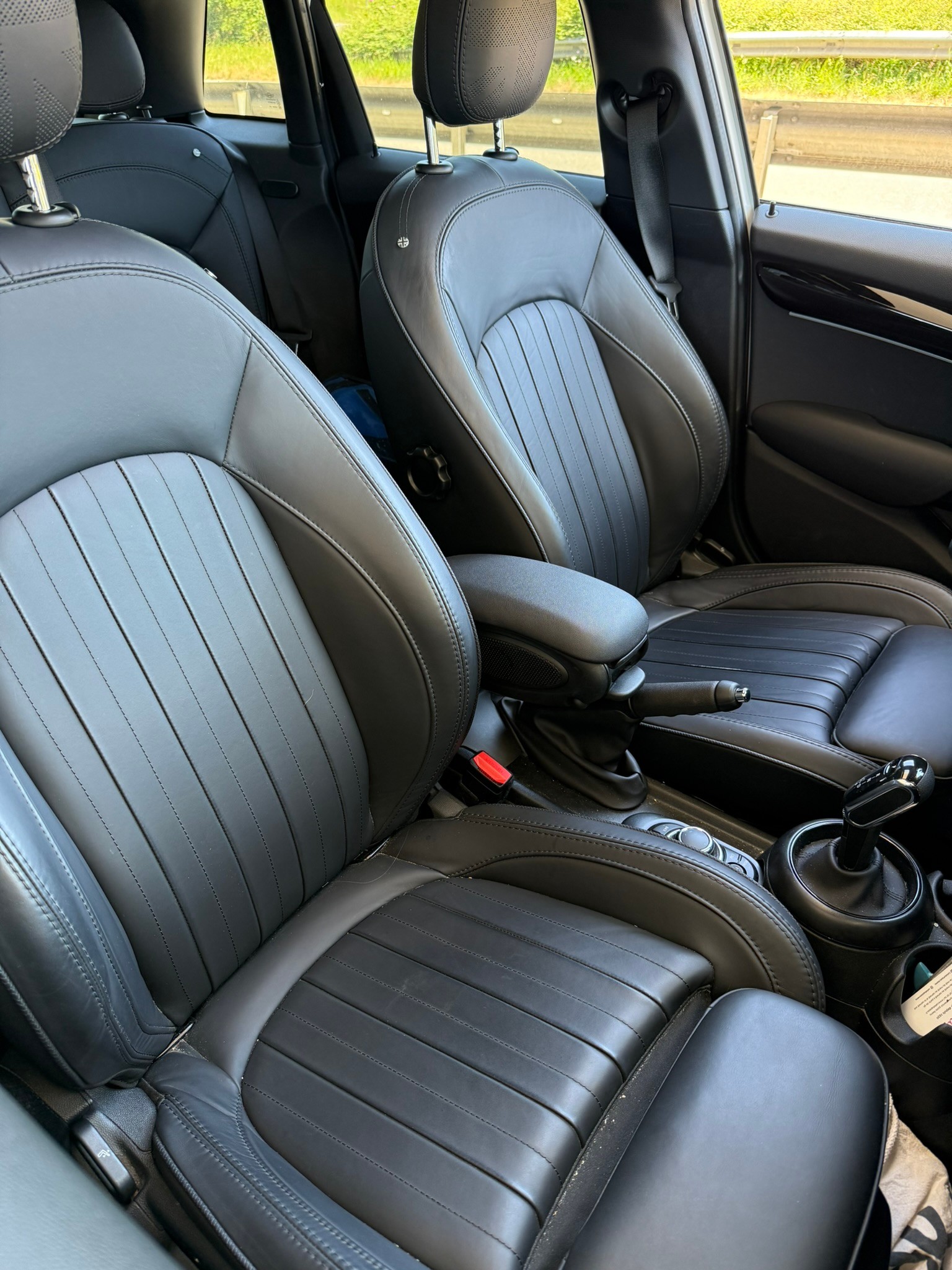 MINI Cooper S Steptronic DKG-image-5