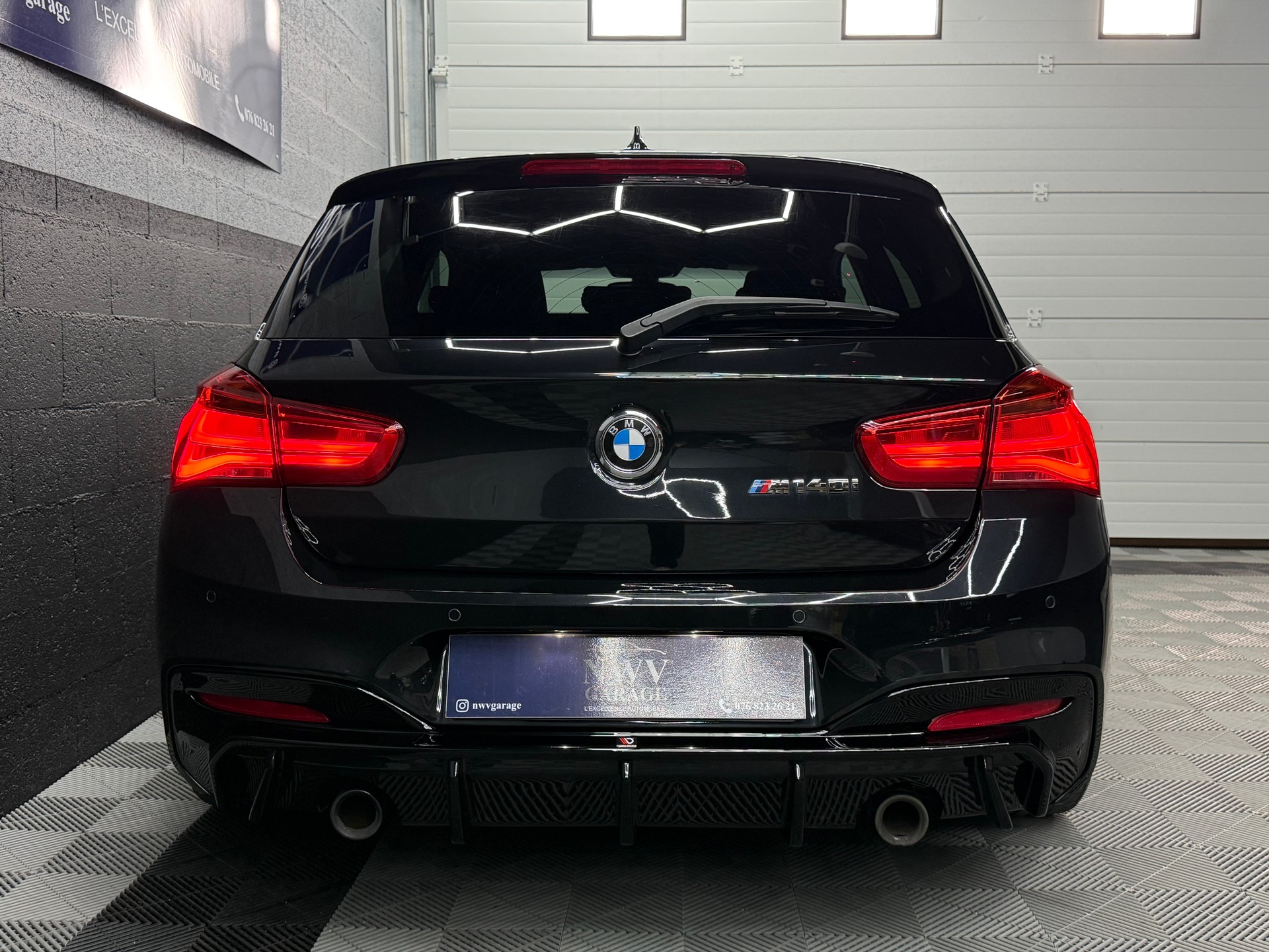 BMW M140i xDrive Steptronic-image-7