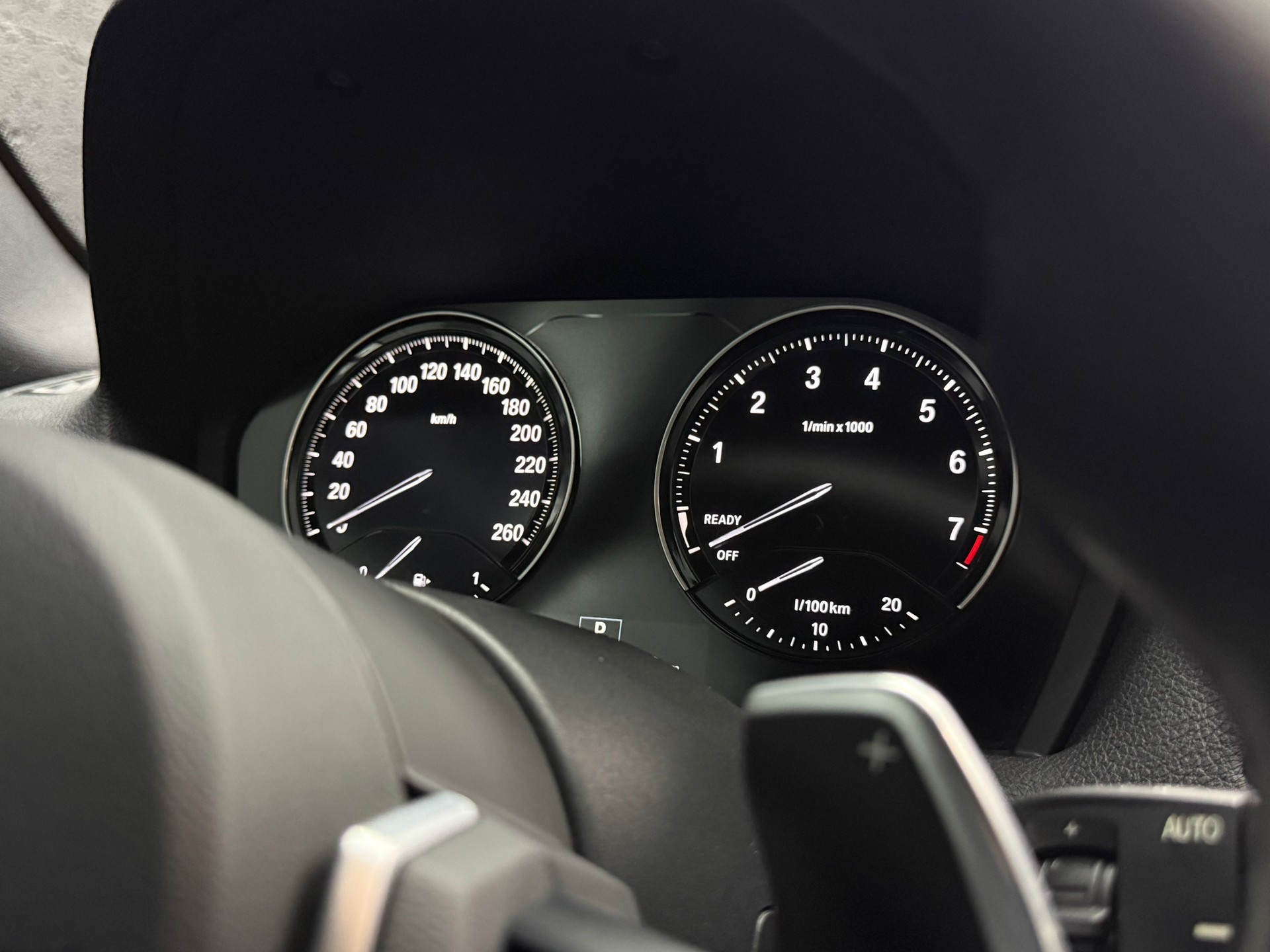 BMW M140i xDrive Steptronic-image-11