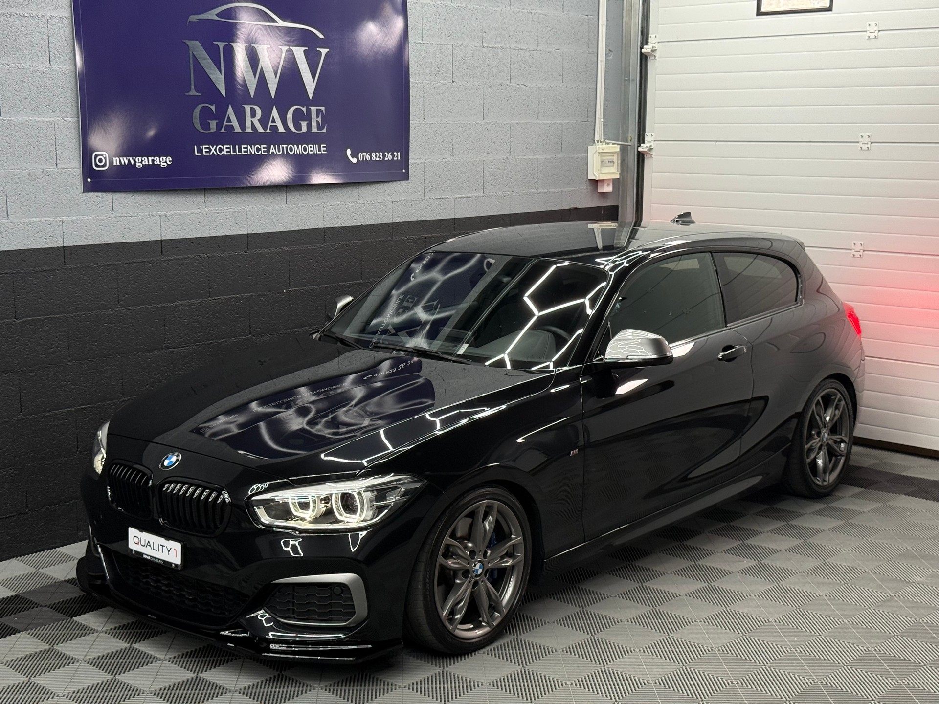 BMW M140i xDrive Steptronic-image-3