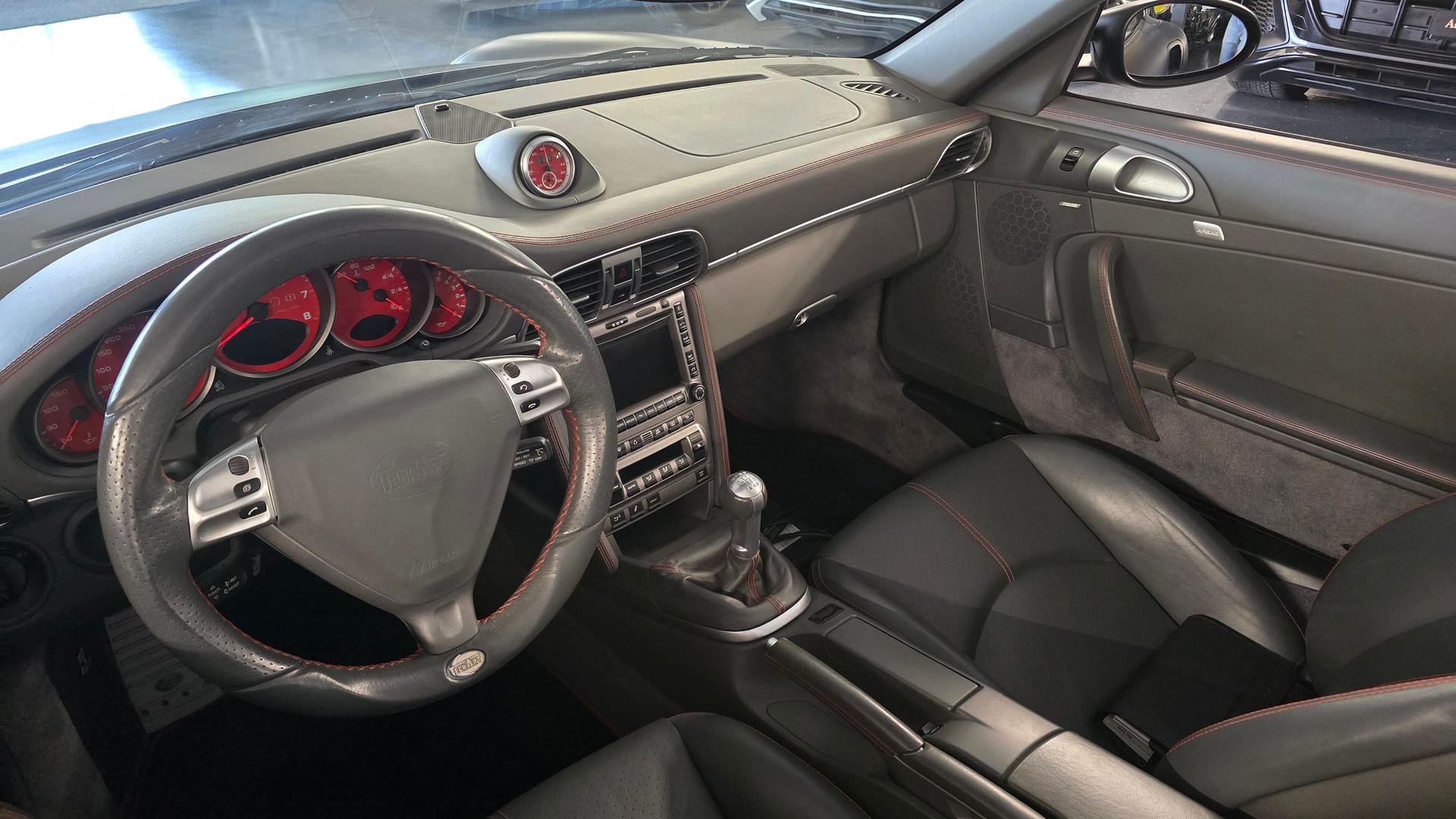 PORSCHE 911 Cabrio Turbo Techart-image-21