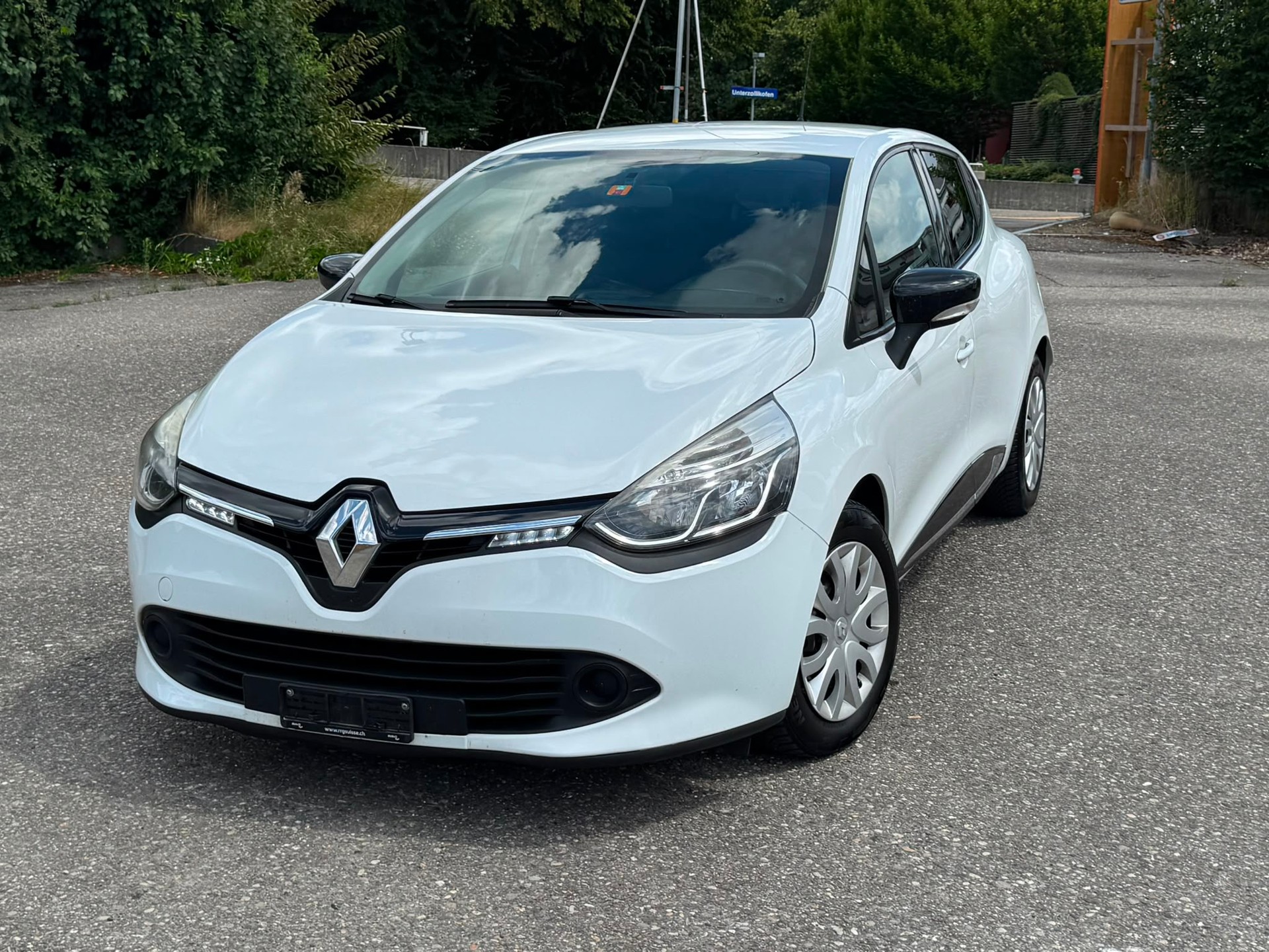 RENAULT Clio 0.9 12V Expression-image-0