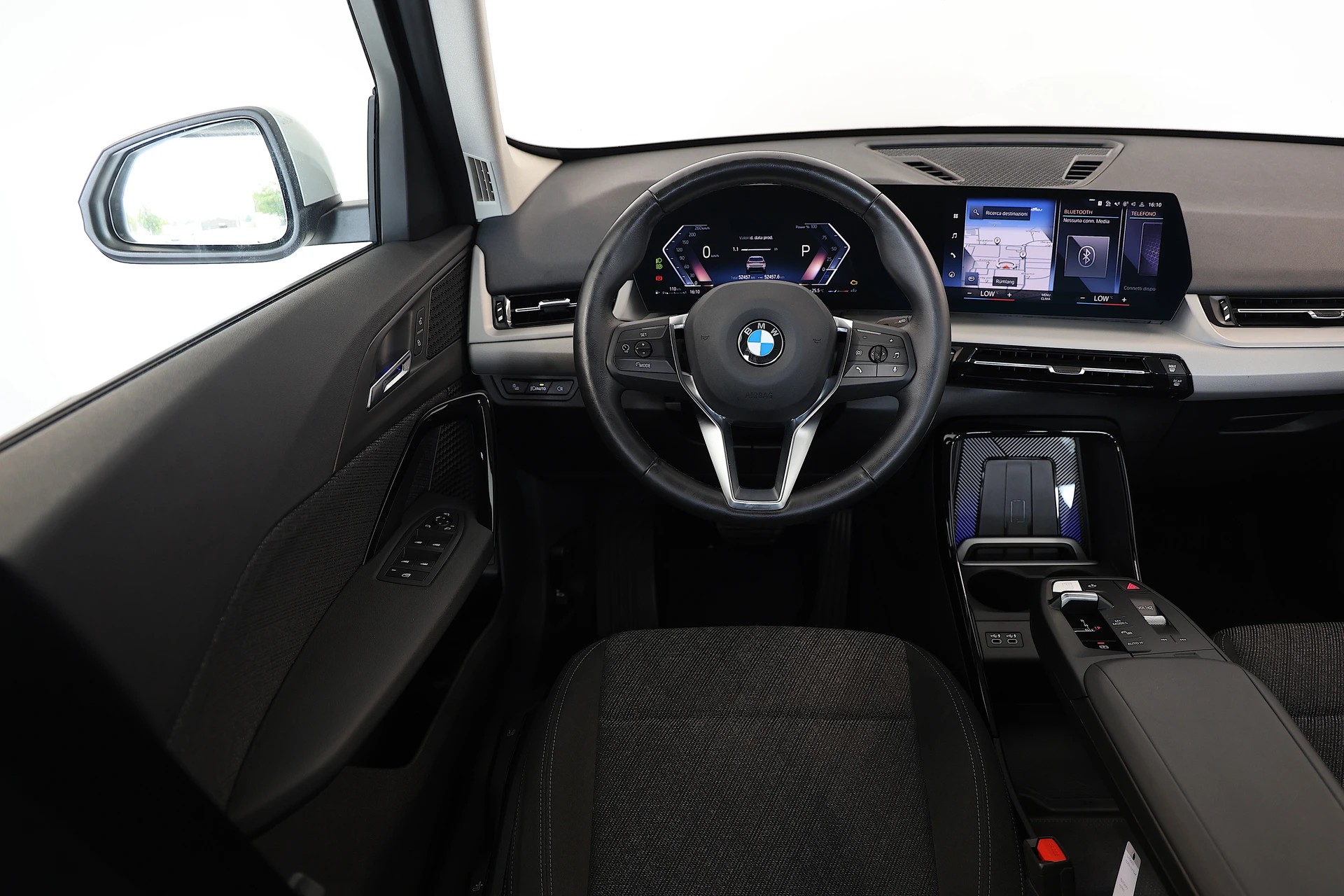 BMW X1 20d xDrive-image-9