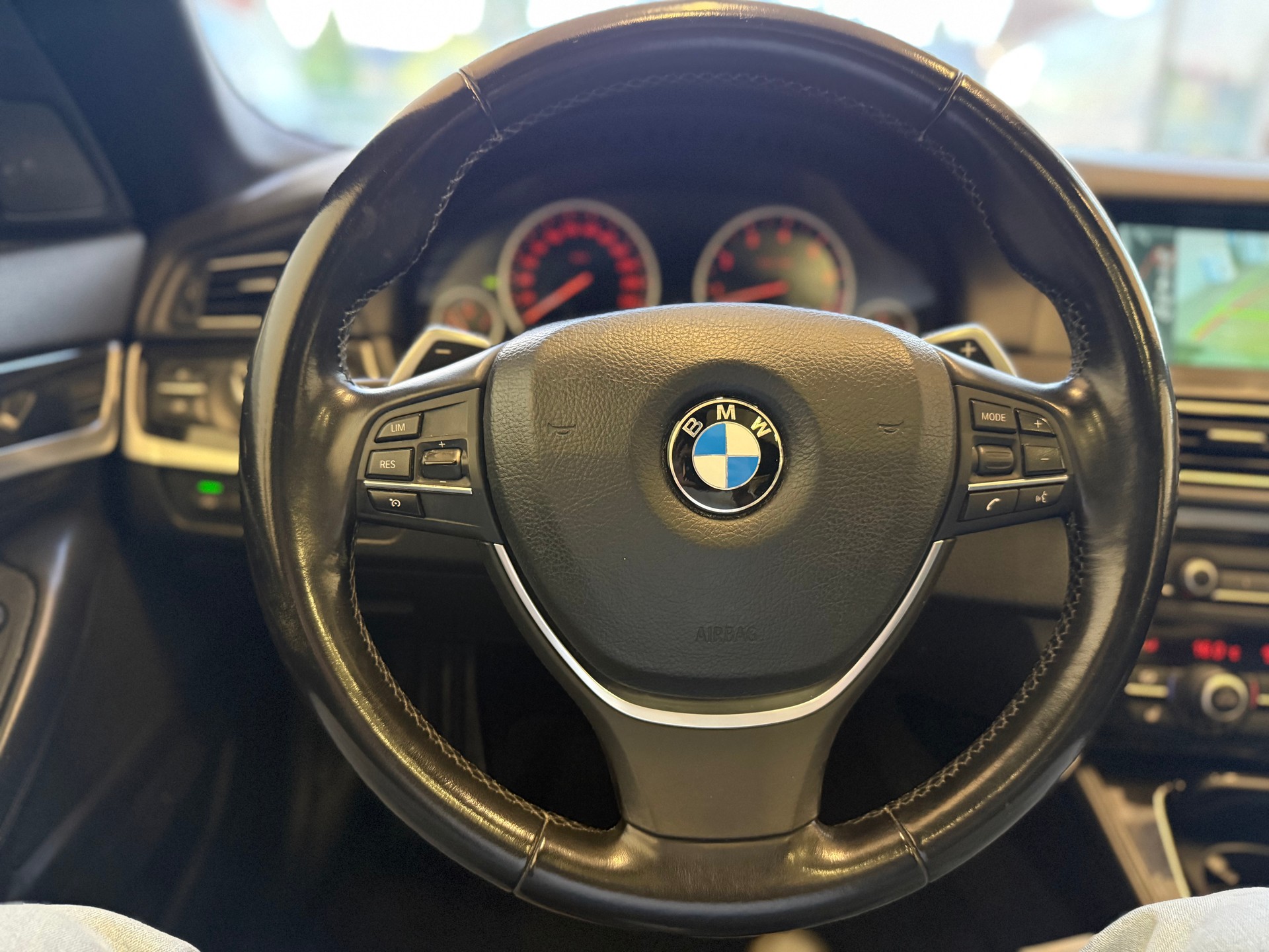 BMW 535i xDrive Steptronic-image-13