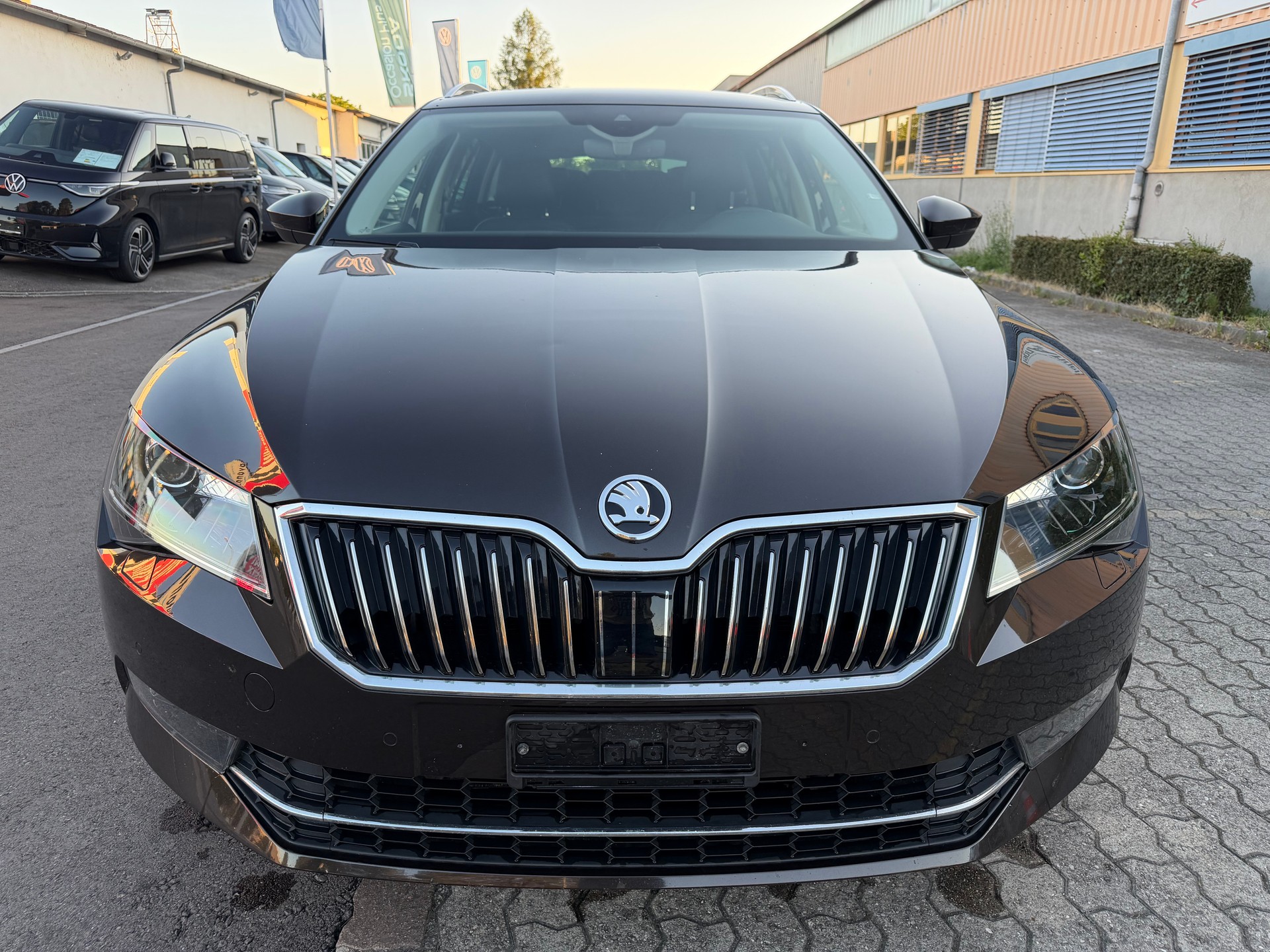 SKODA Superb Combi 2.0 TDi Style 4x4 DSG-image-7