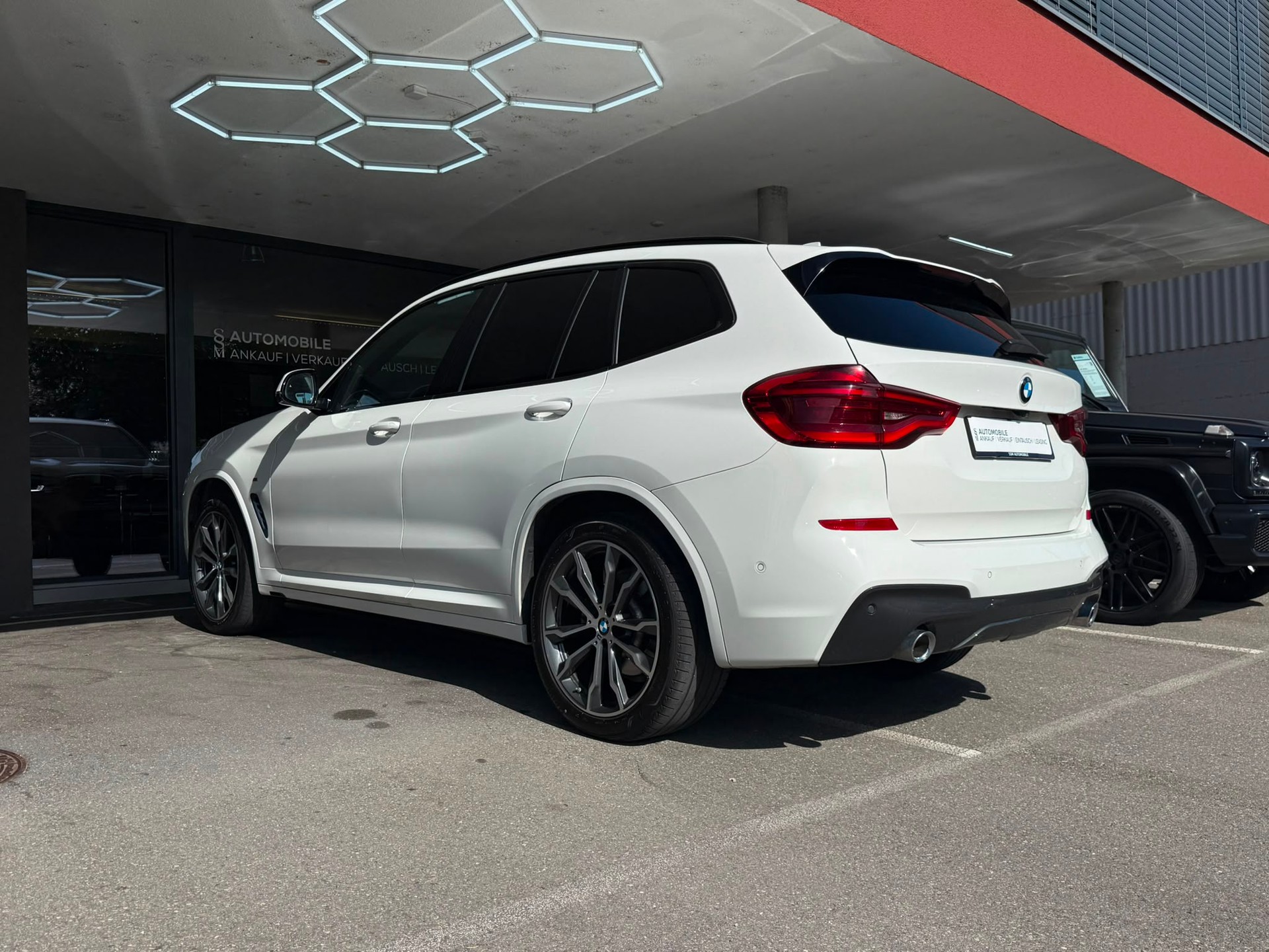 BMW X3 xDrive 20d M Sport *Head-Up* *Werksgarantie* *360 Kamera* Steptronic-image-8