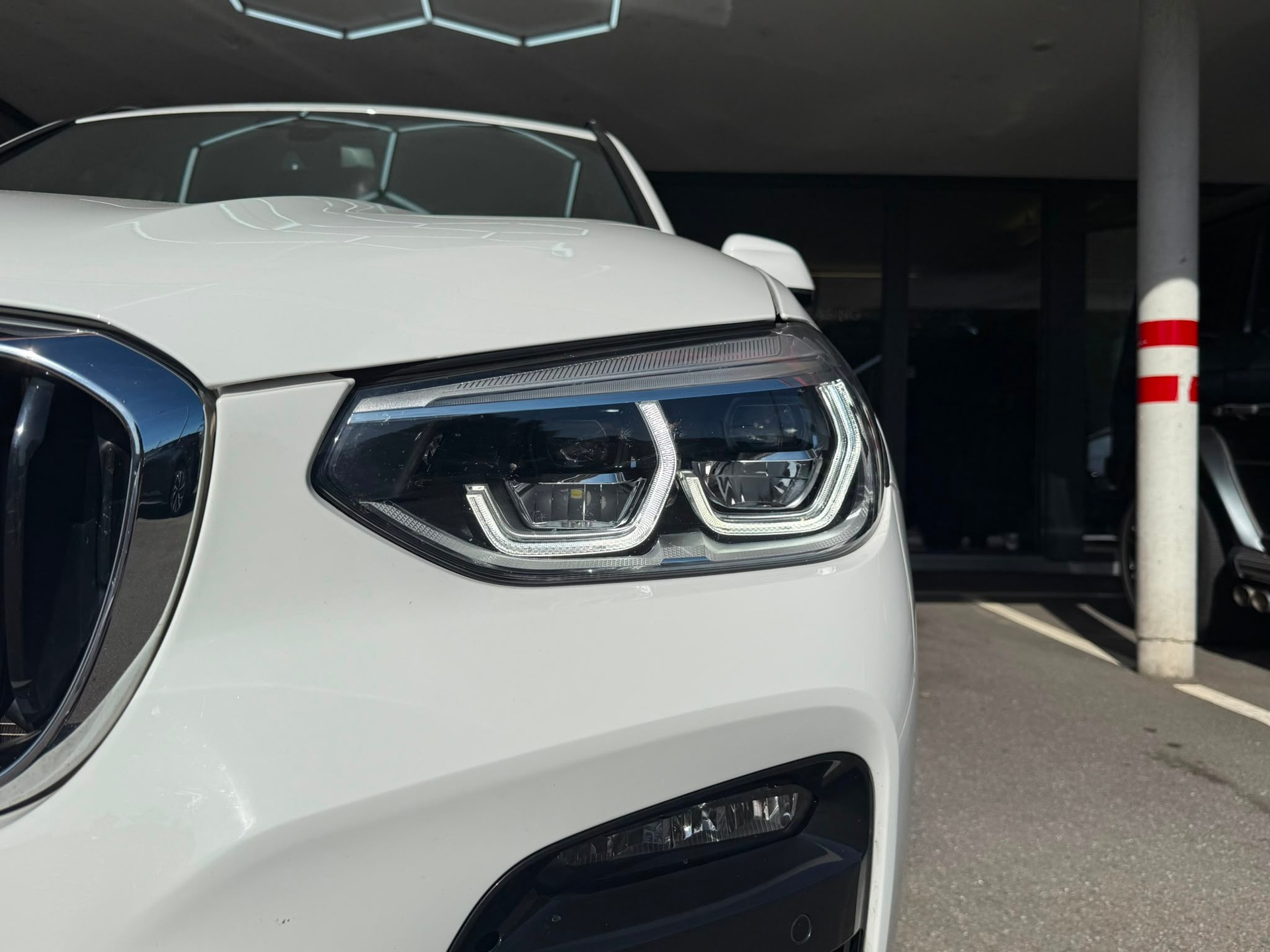 BMW X3 xDrive 20d M Sport *Head-Up* *Werksgarantie* *360 Kamera* Steptronic-image-5