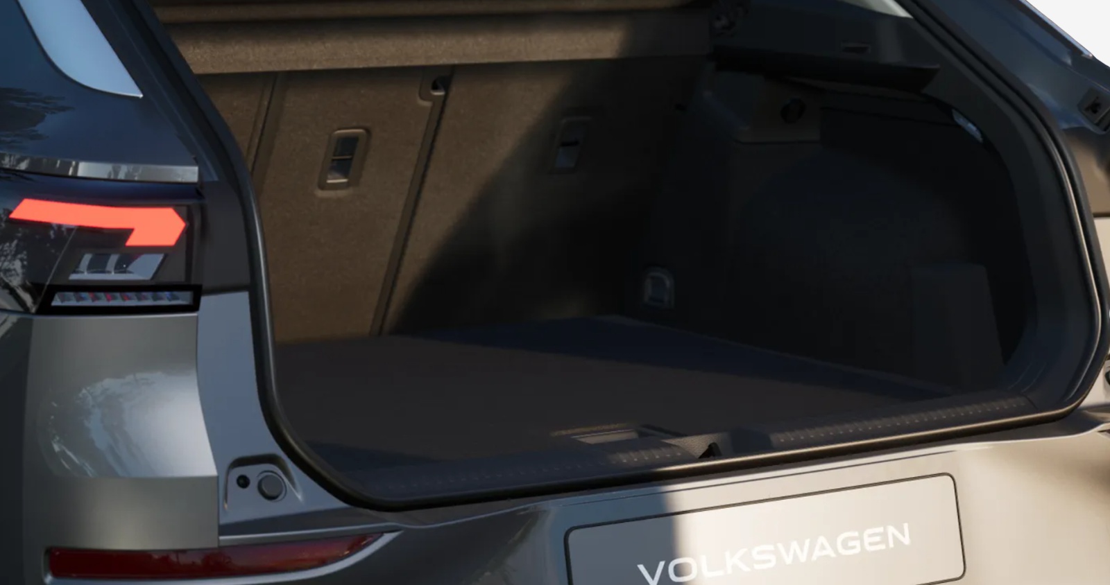 VW T-Roc 1.5 eTSI mHEV Life DSG-image-8