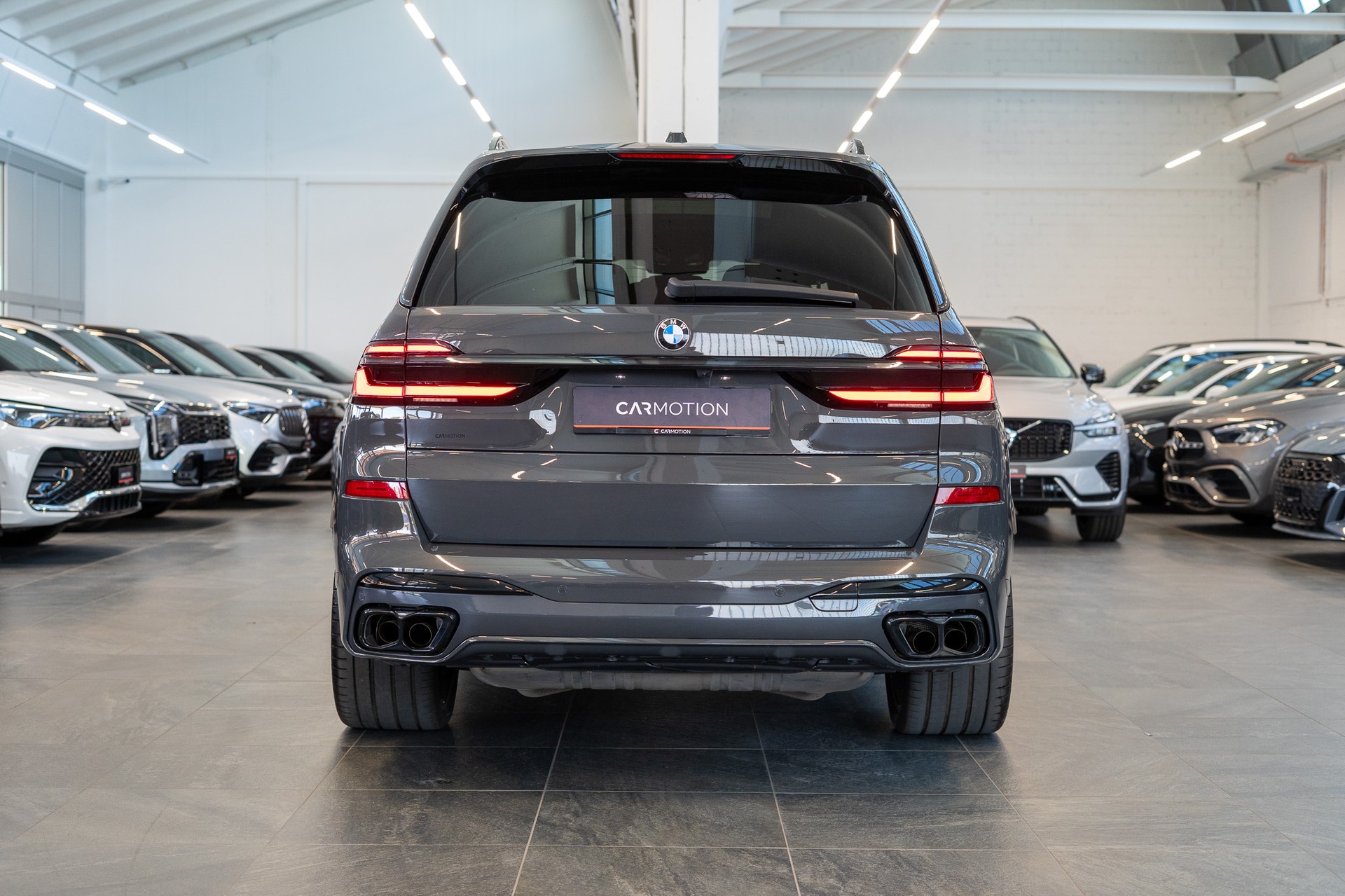 BMW X7 xDrive 48V M60i M Sport / 23" Felgen / Iconic Glow / Head-Up Display / Panorama-Schiebedach-image-4