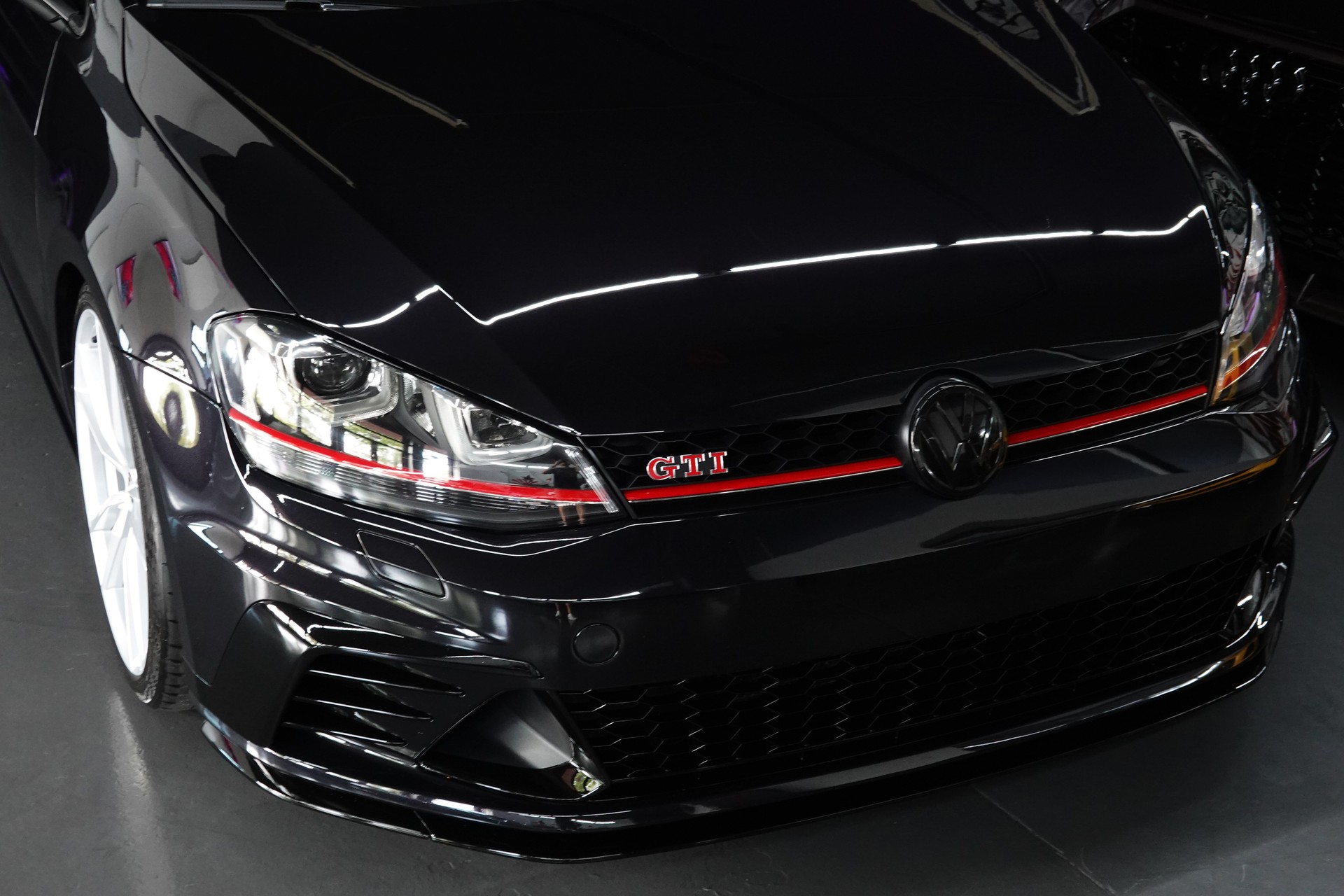 VW GOLF 2.0 TSI GTI CLUBSPORT S CH-FZ-image-14