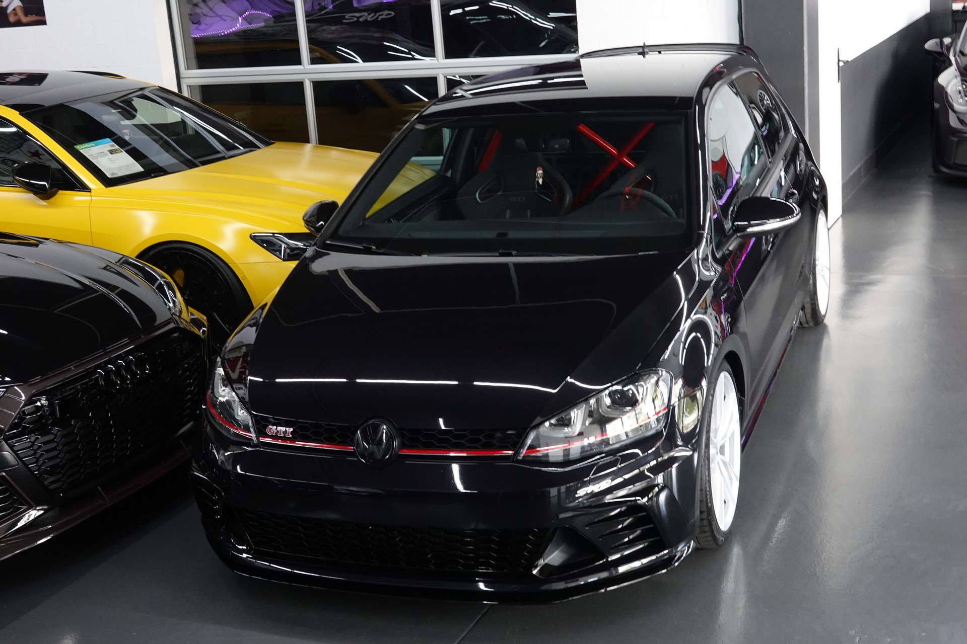 VW GOLF 2.0 TSI GTI CLUBSPORT S CH-FZ-image-2