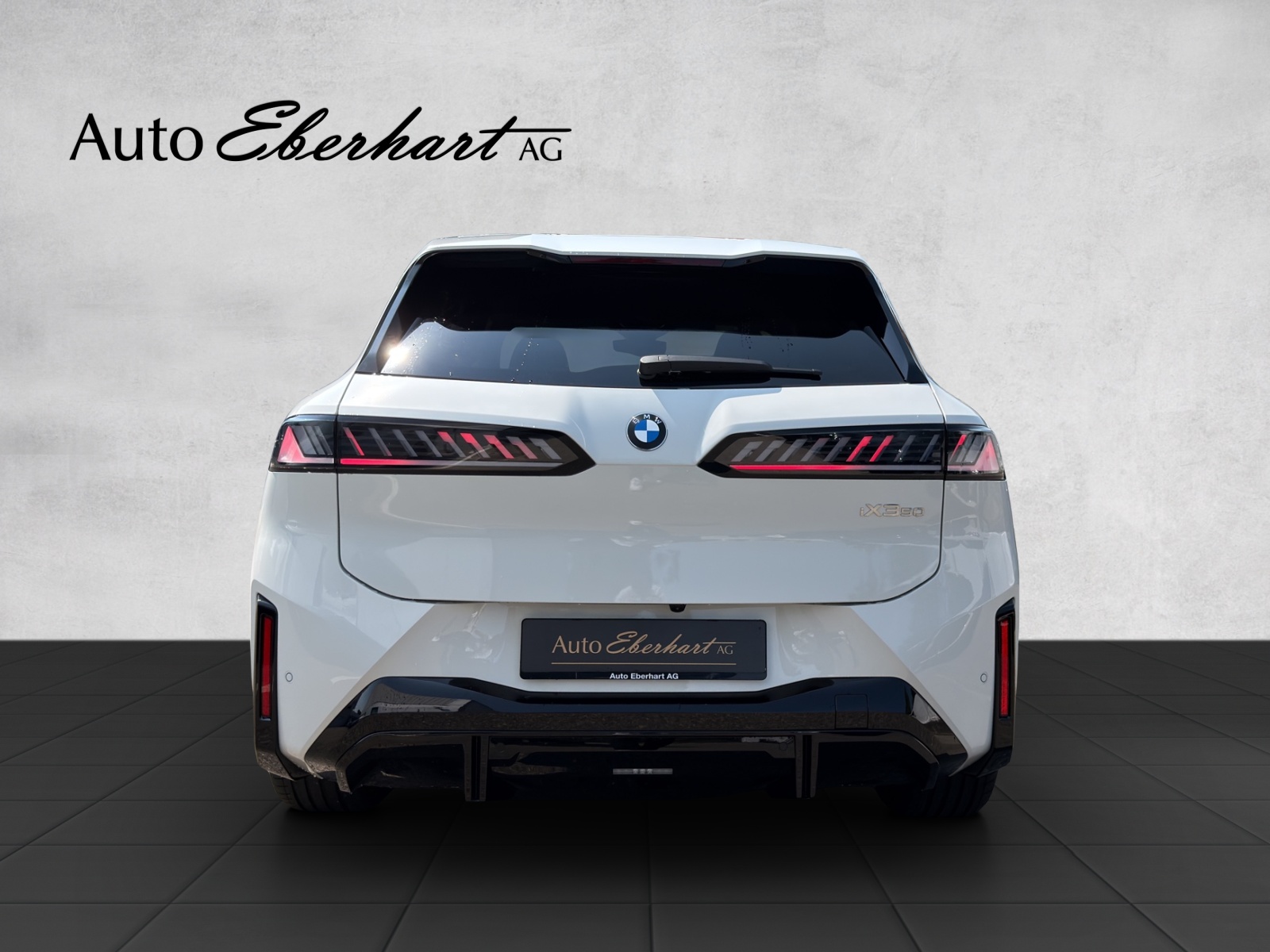 BMW iX3 50 xDrive M Sport Pro-image-4