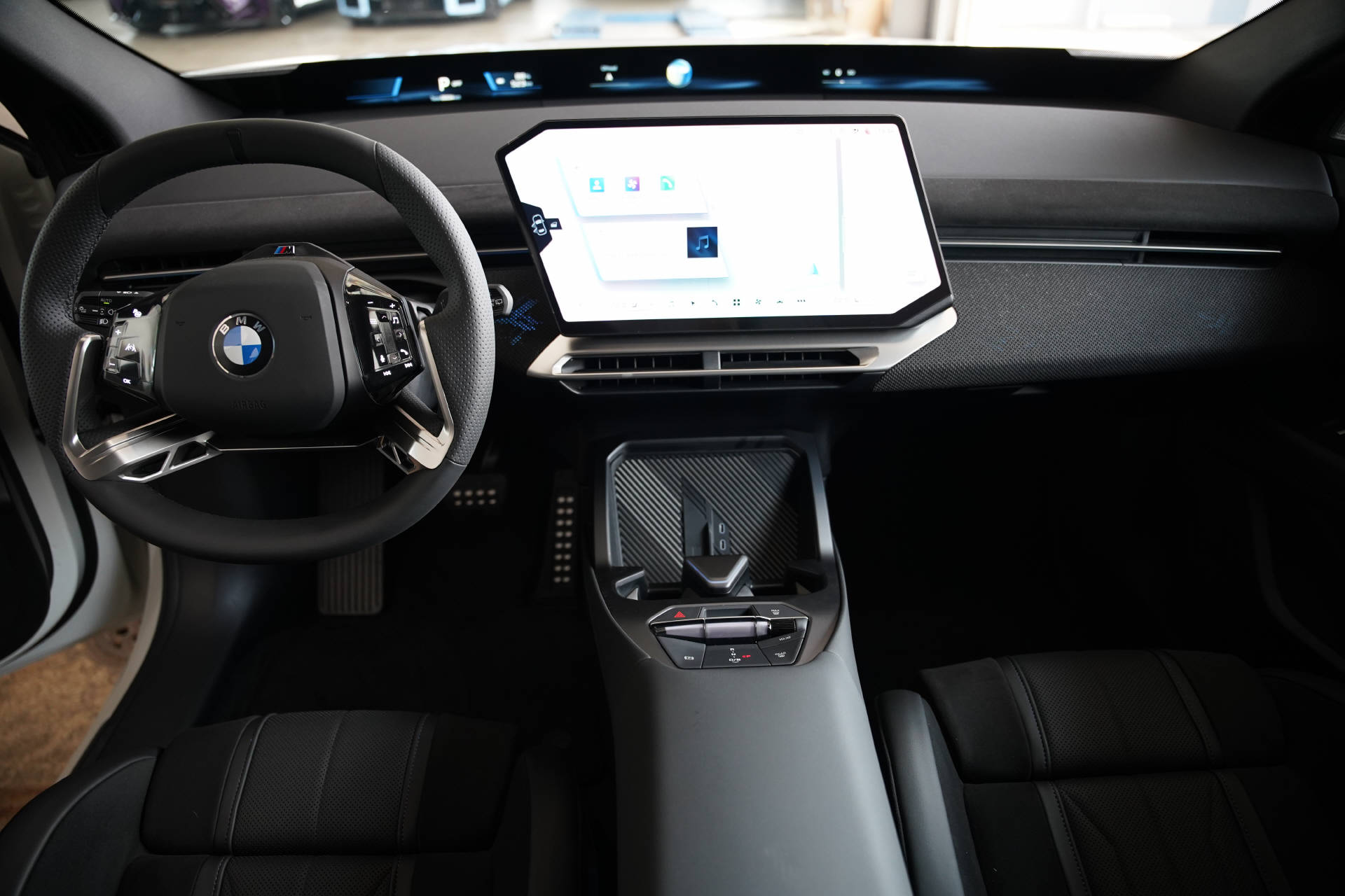 BMW iX3 50 xDrive M Sport Pro-image-11