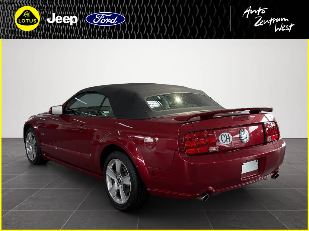 FORD MUSTANG CABRIO-image-2