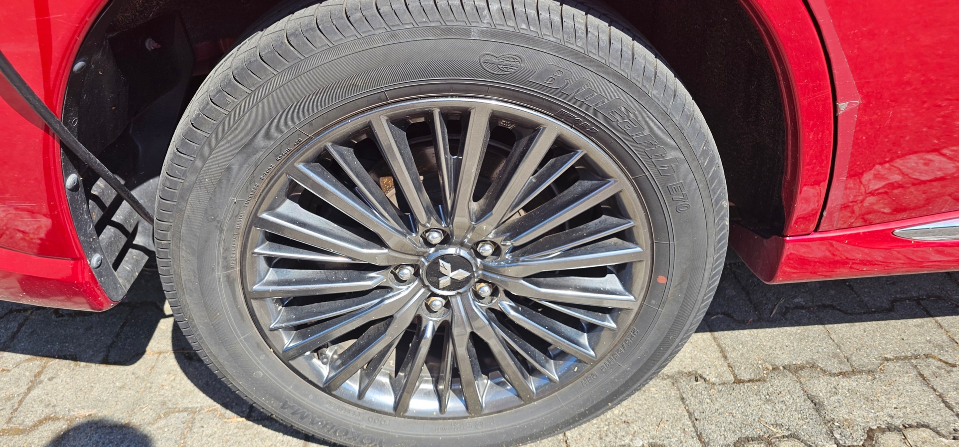 MITSUBISHI 2.4 PHEV Diamond S-Edition-image-5