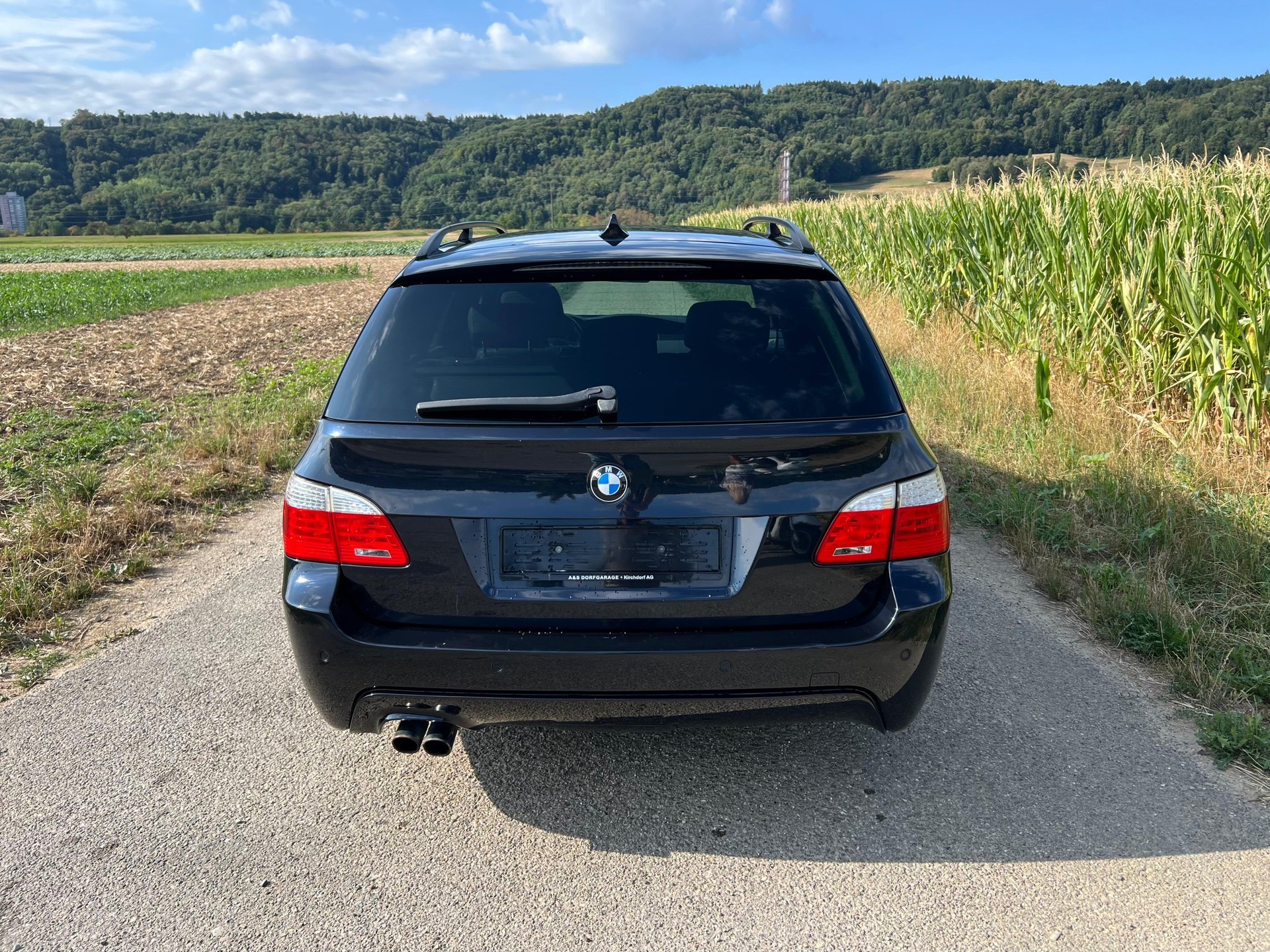 BMW 530i Touring Steptronic-image-3