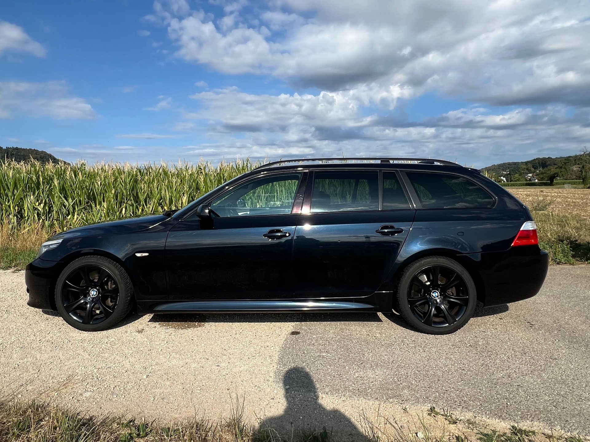 BMW 530i Touring Steptronic-image-1