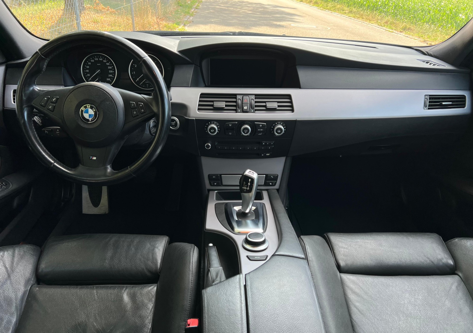 BMW 530i Touring Steptronic-image-9