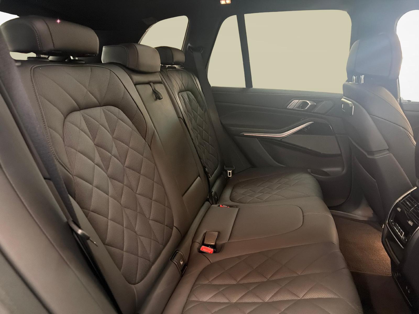BMW X5 50e xDrive50e SAG-image-18
