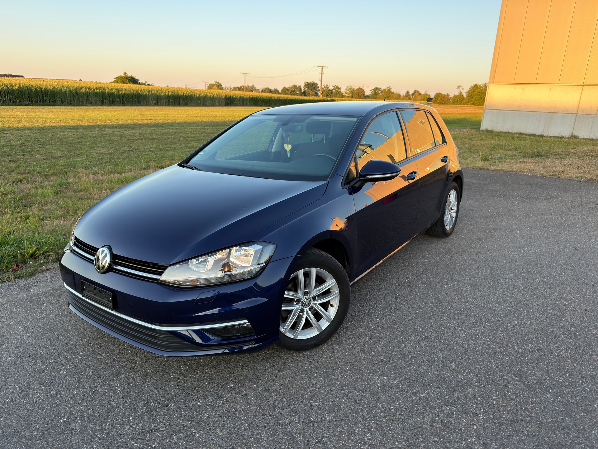 VW 1.0 TSI Trendline-image-0