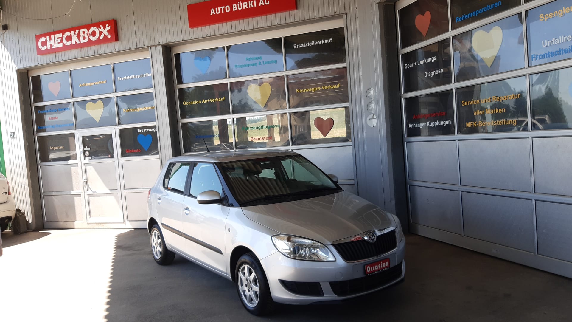 SKODA Fabia 1.6 TDI Elegance-image-4
