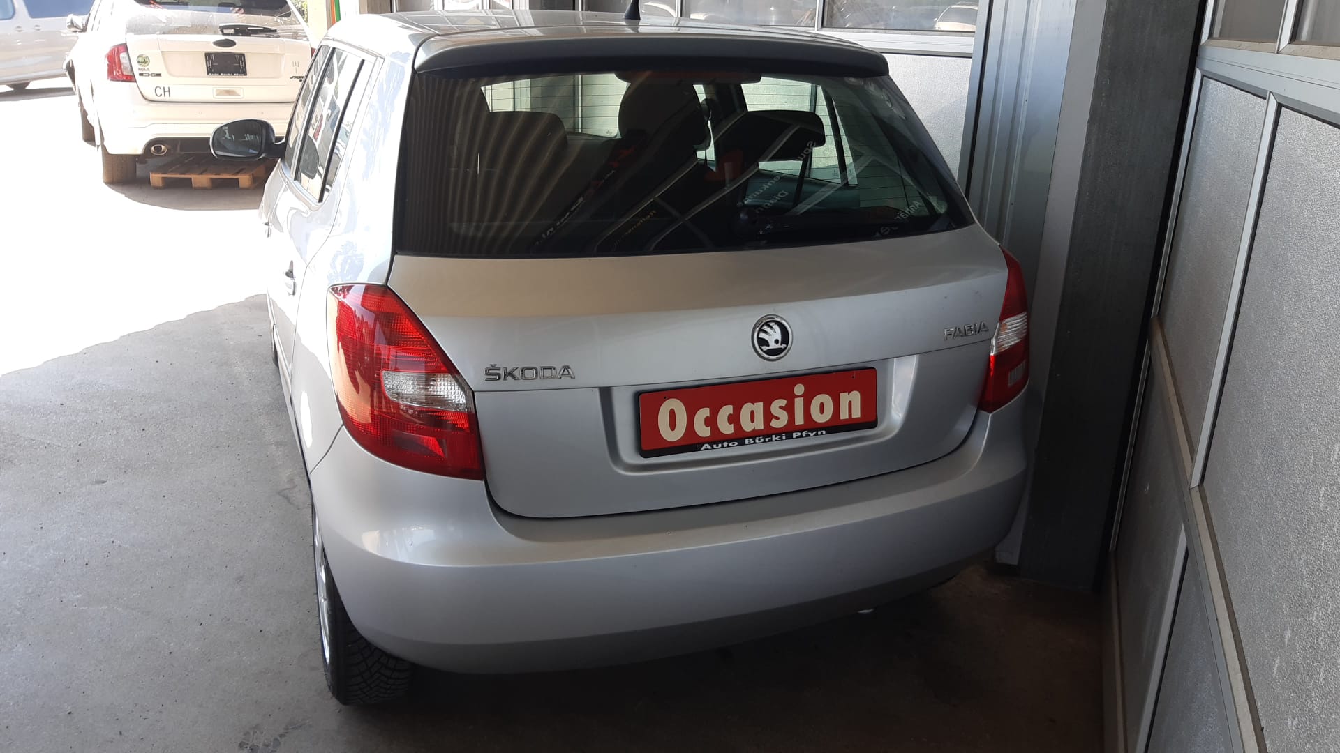 SKODA Fabia 1.6 TDI Elegance-image-8