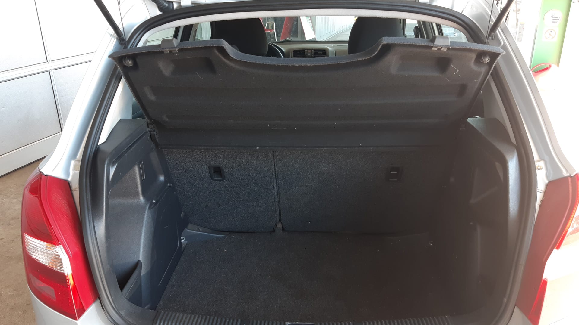 SKODA Fabia 1.6 TDI Elegance-image-15