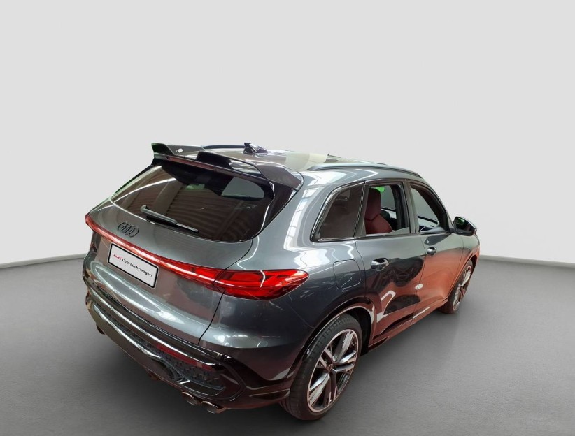 AUDI SQ5 TFSI quattro S-tronic-image-3