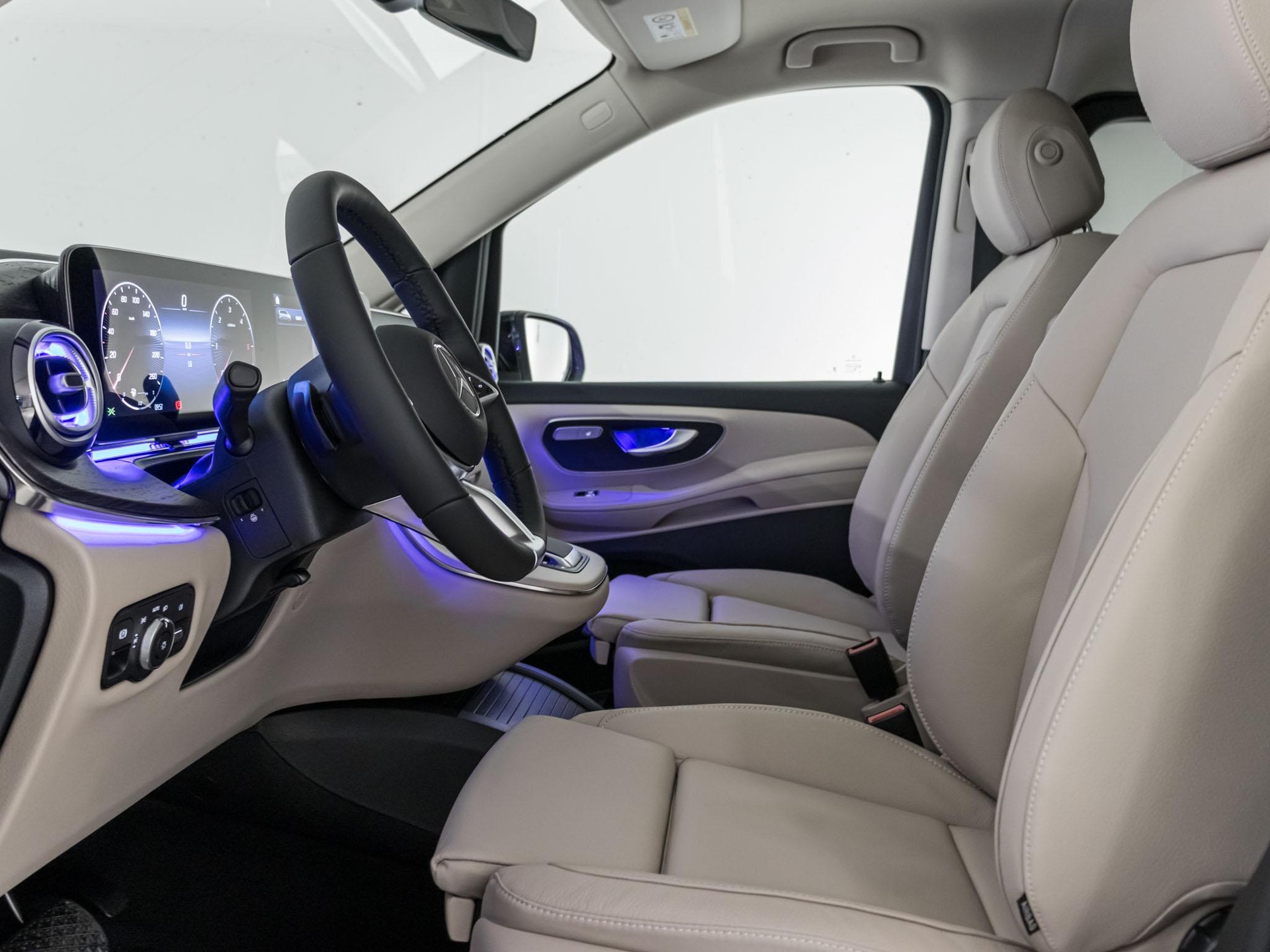 MERCEDES-BENZ V 300 d 4MATIC AVANTGARDE Extralang-image-6