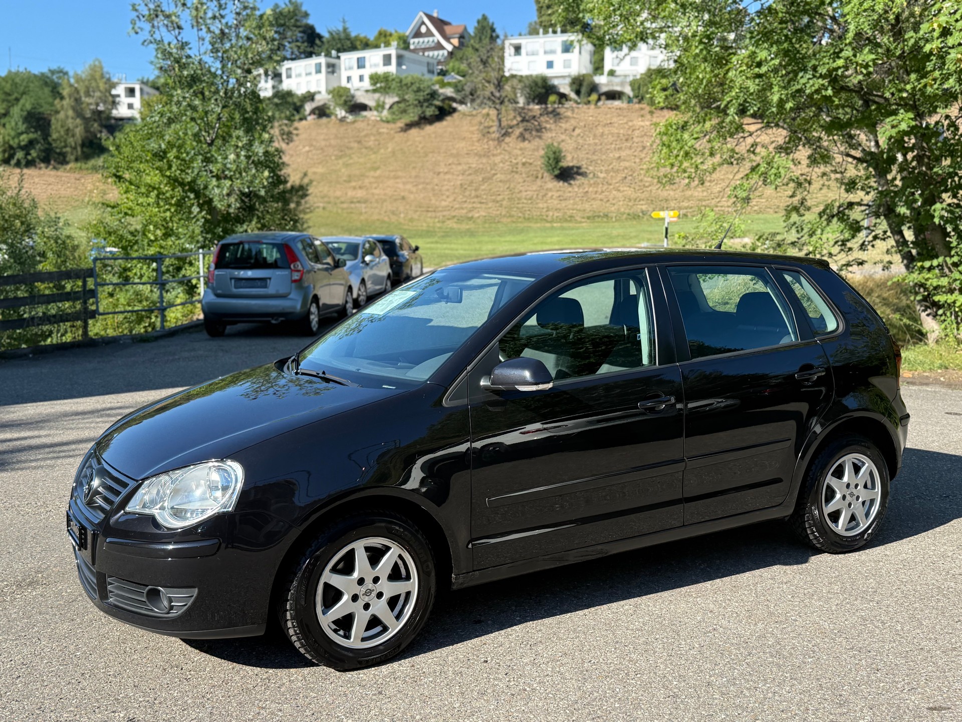 VW Polo 1.4 16V Trendline-image-1