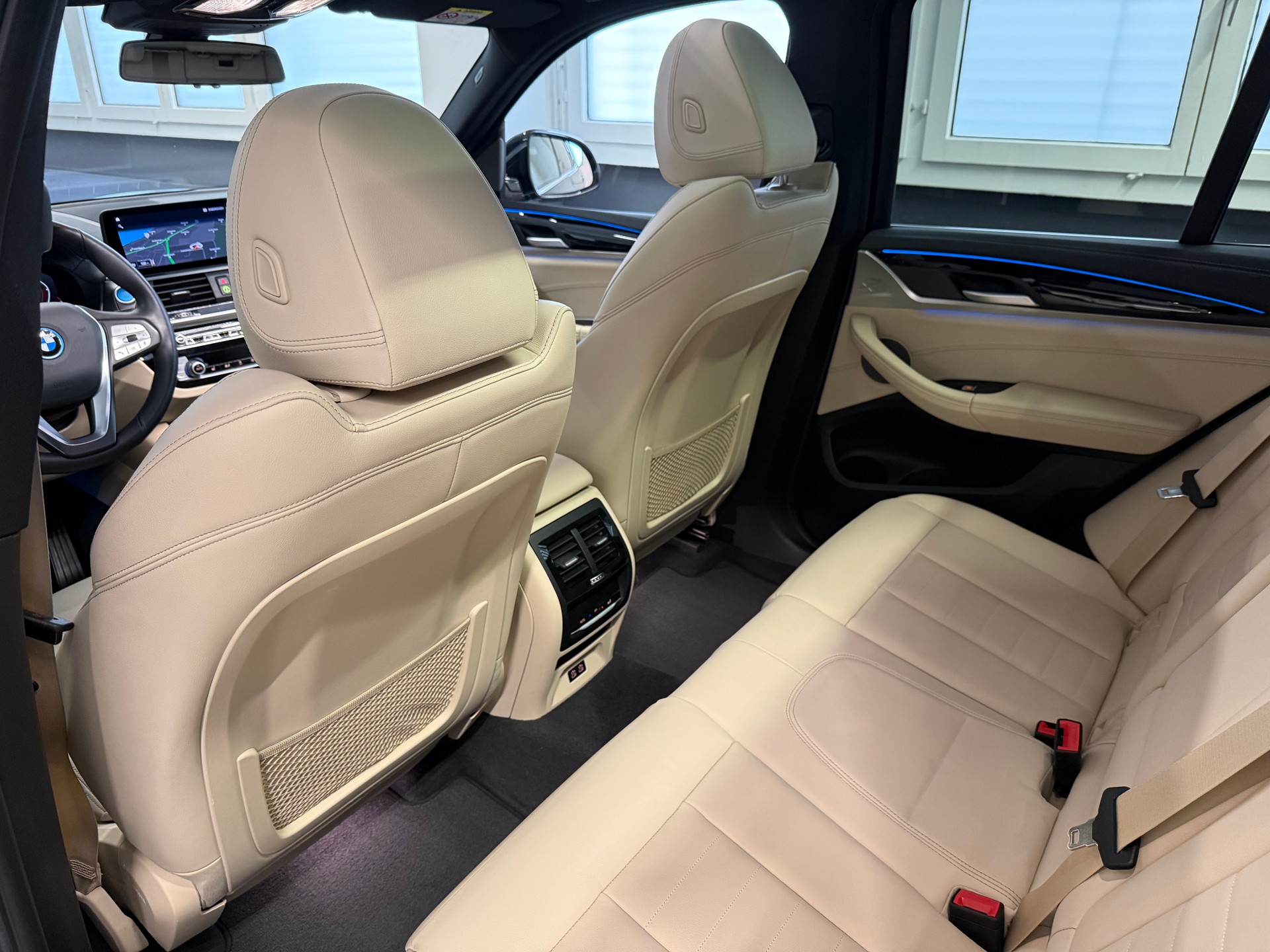 BMW iX3 Impressive First Edition 1 of 100-image-17