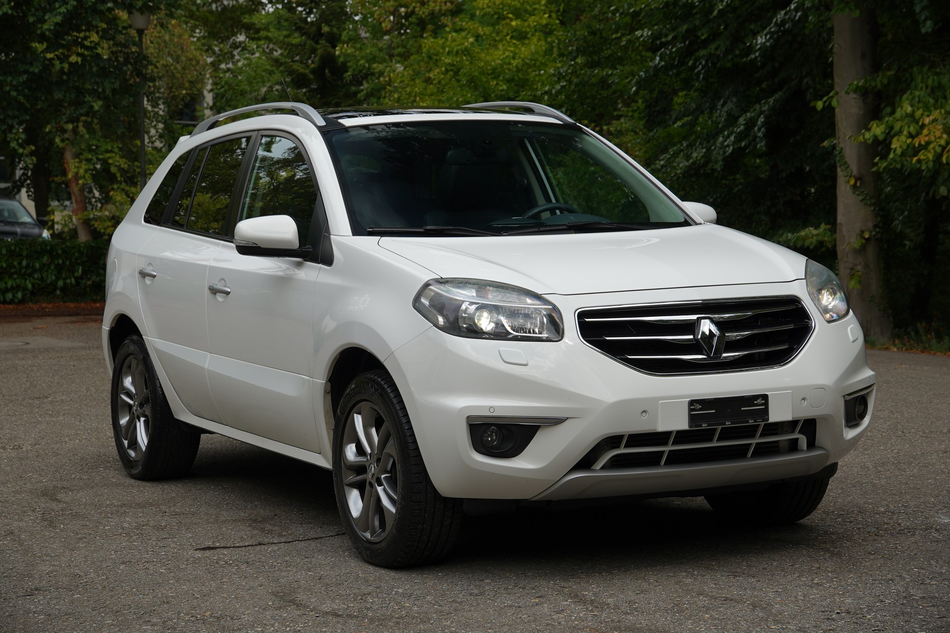RENAULT Koleos 2.0 dCi Bose 4x4 Automatic-image-0