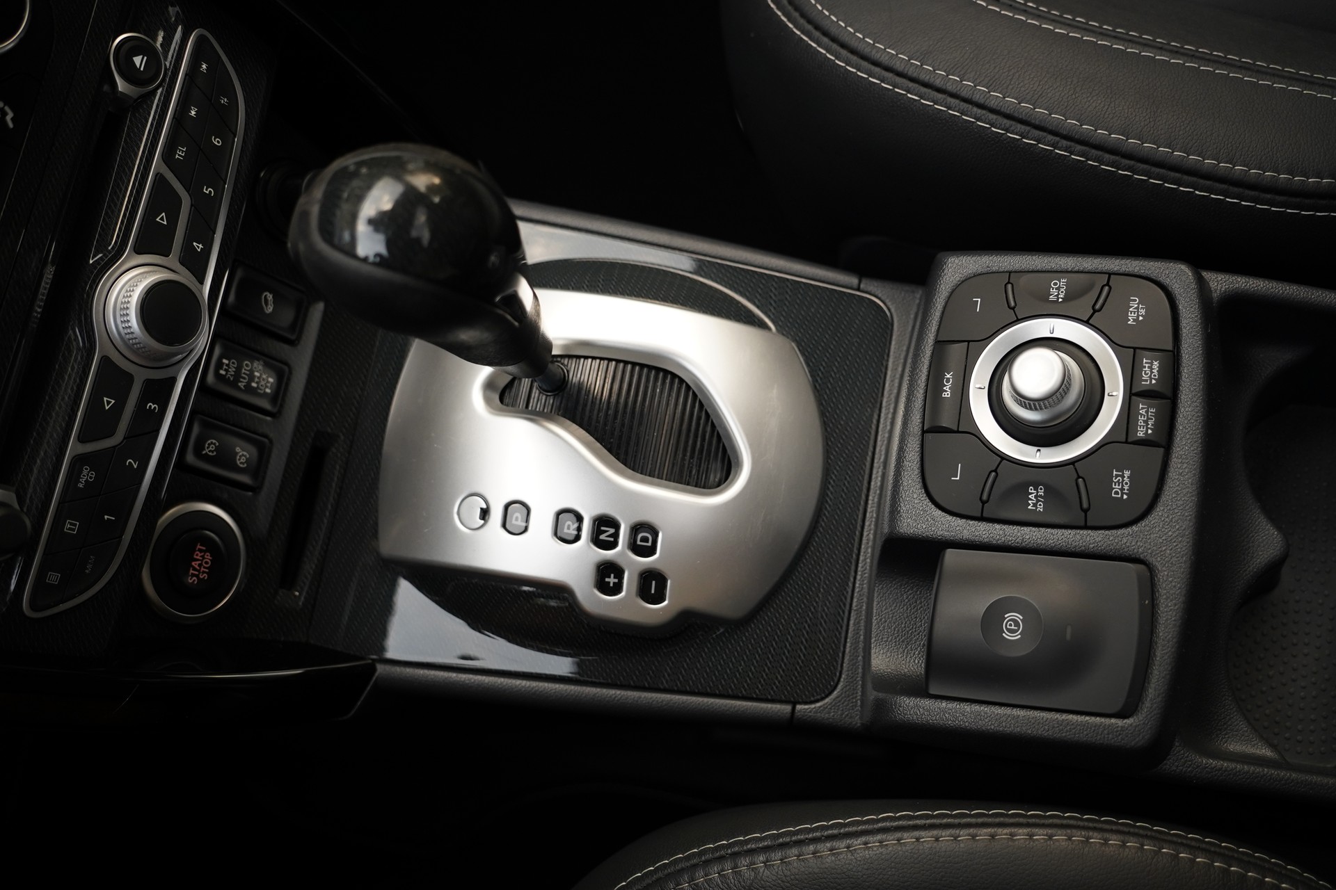 RENAULT Koleos 2.0 dCi Bose 4x4 Automatic-image-28