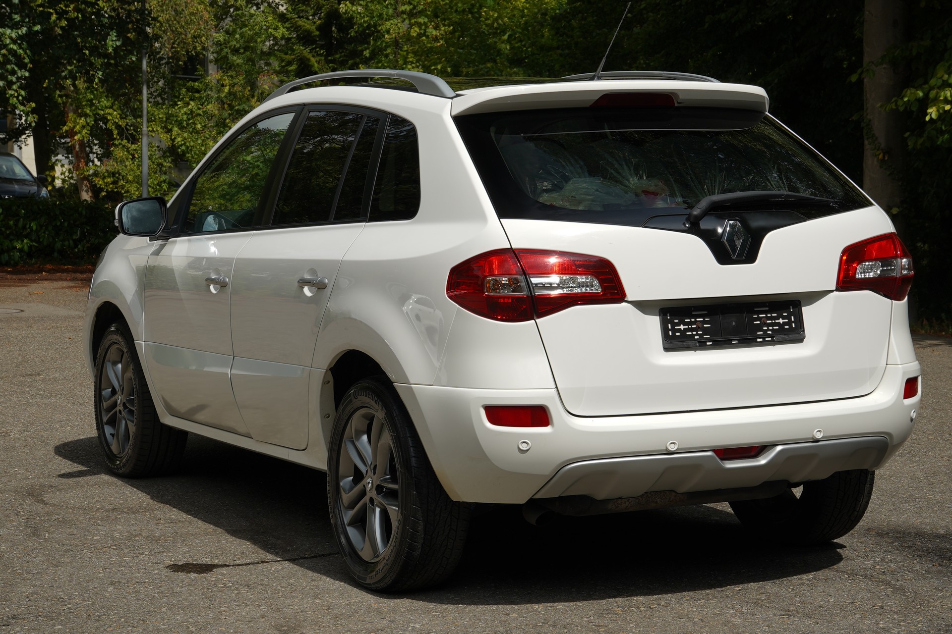 RENAULT Koleos 2.0 dCi Bose 4x4 Automatic-image-4