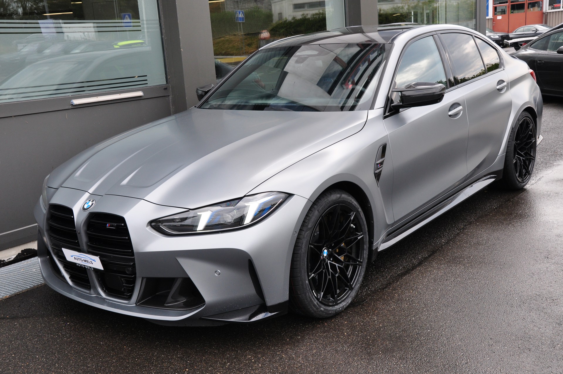BMW M3 Competition M xDrive-showroom-element-3