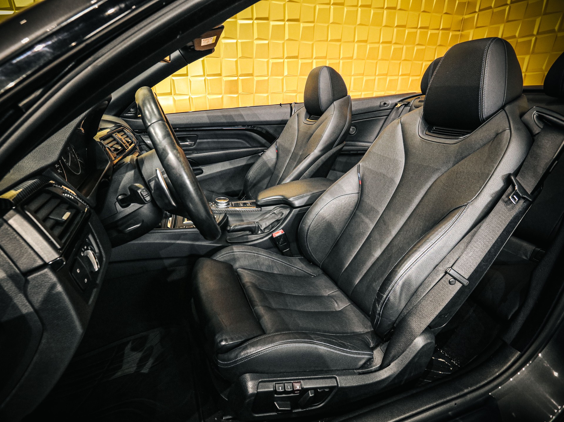 BMW 435i M Sport Cabriolet Steptronic-image-10