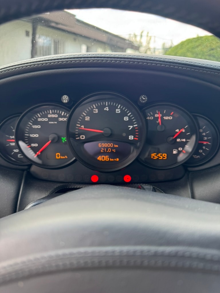 PORSCHE 3.6 Carrera 4-image-4