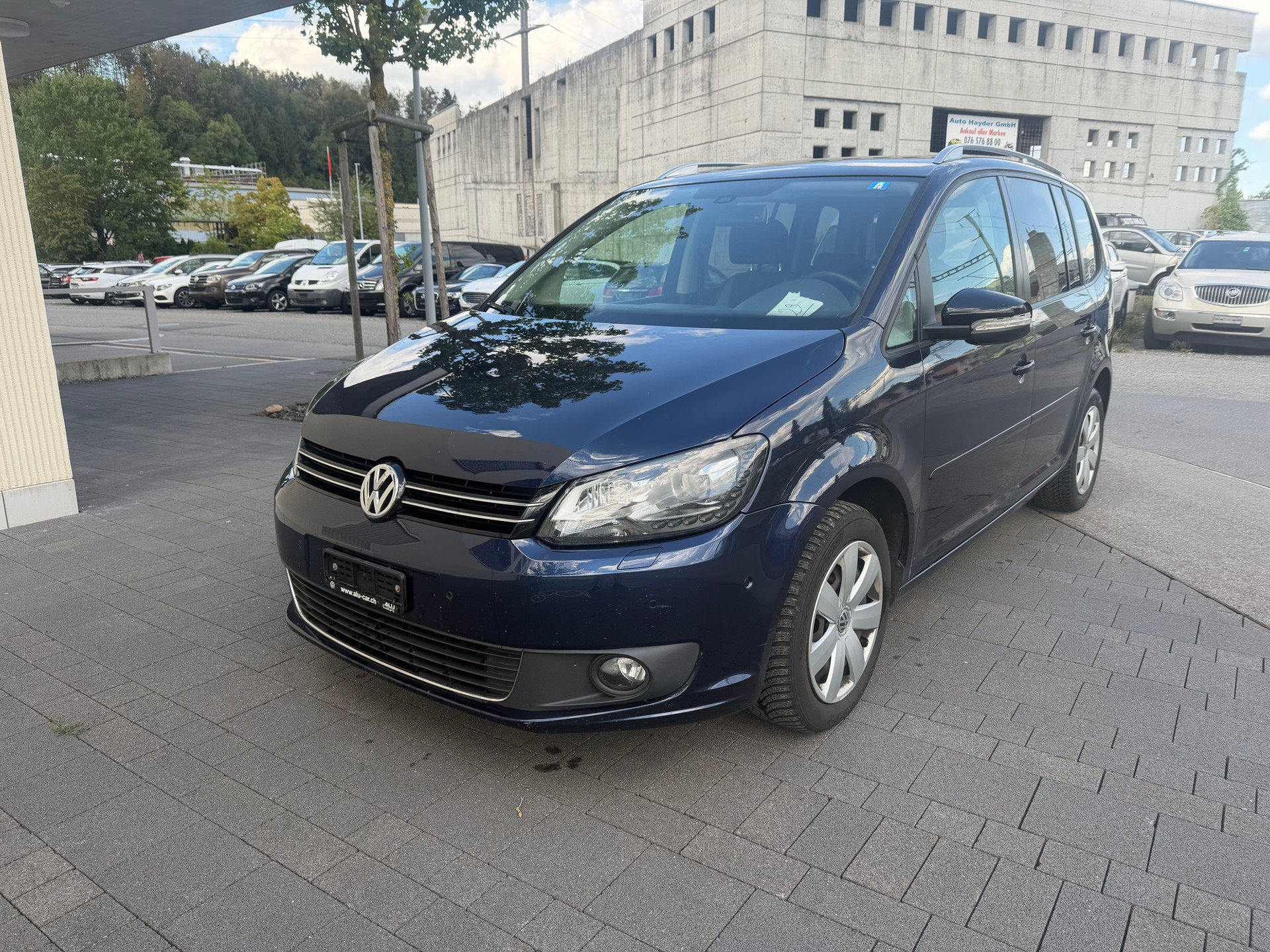 VW Touran 1.4 TSI Comfortline DSG-image-0