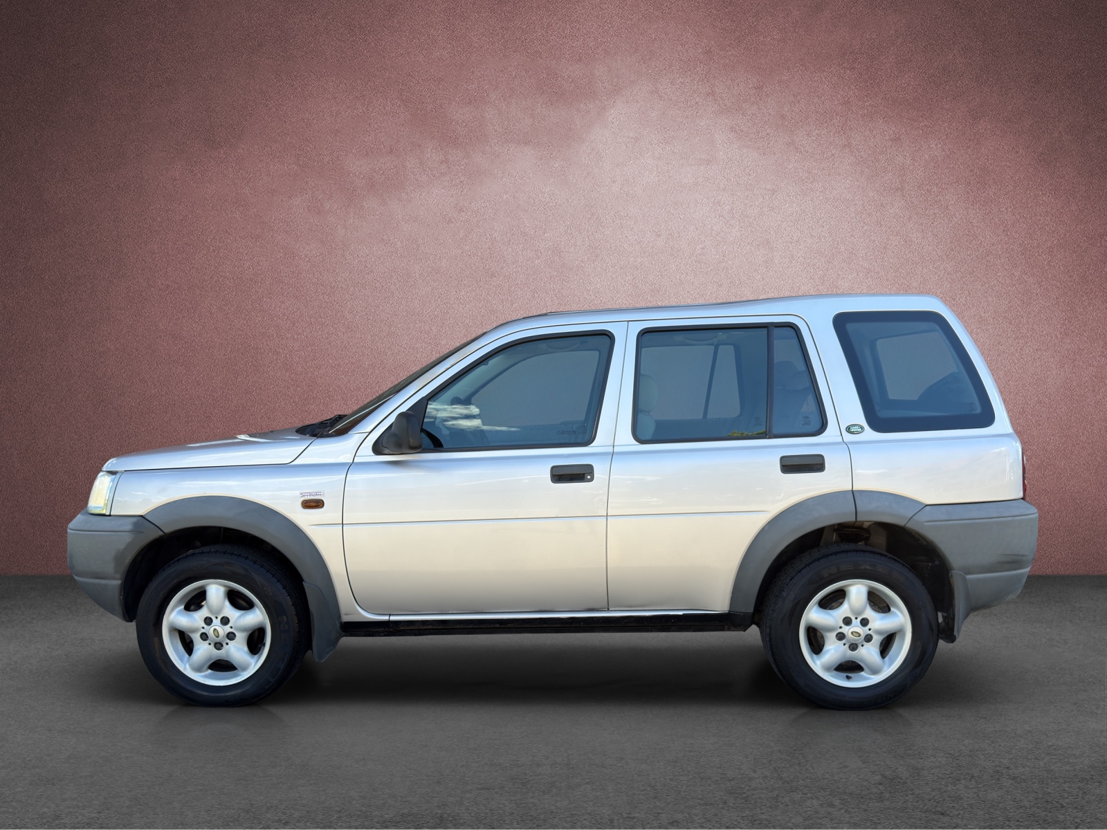 LAND ROVER Freelander 2.0 Td4 S Wagon-image-1