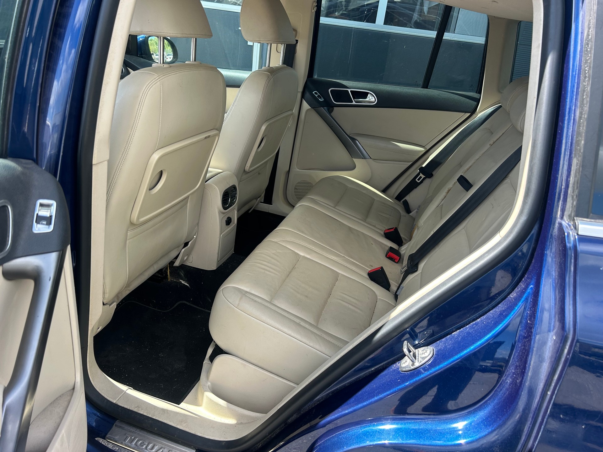 VW Tiguan 2.0 TSI Track&Field Tiptronic-image-7