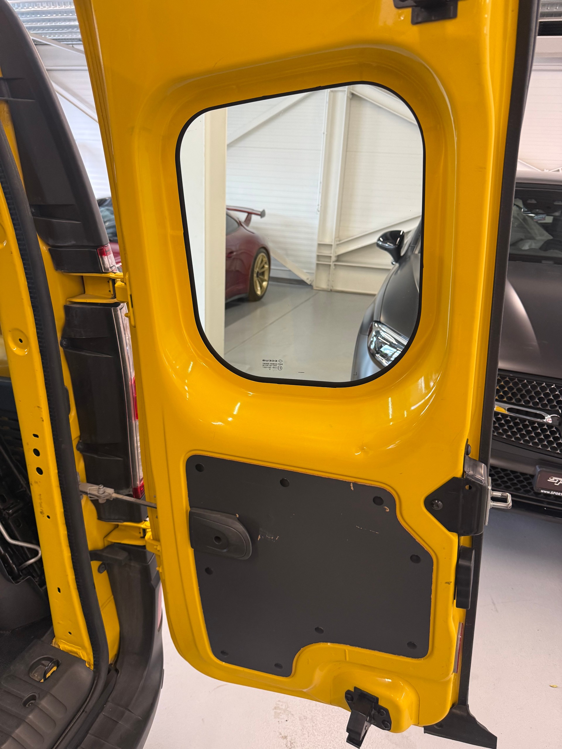 RENAULT Kangoo Maxi dCi 115 ENERGY Business 2 Pl./2 pl.-image-16