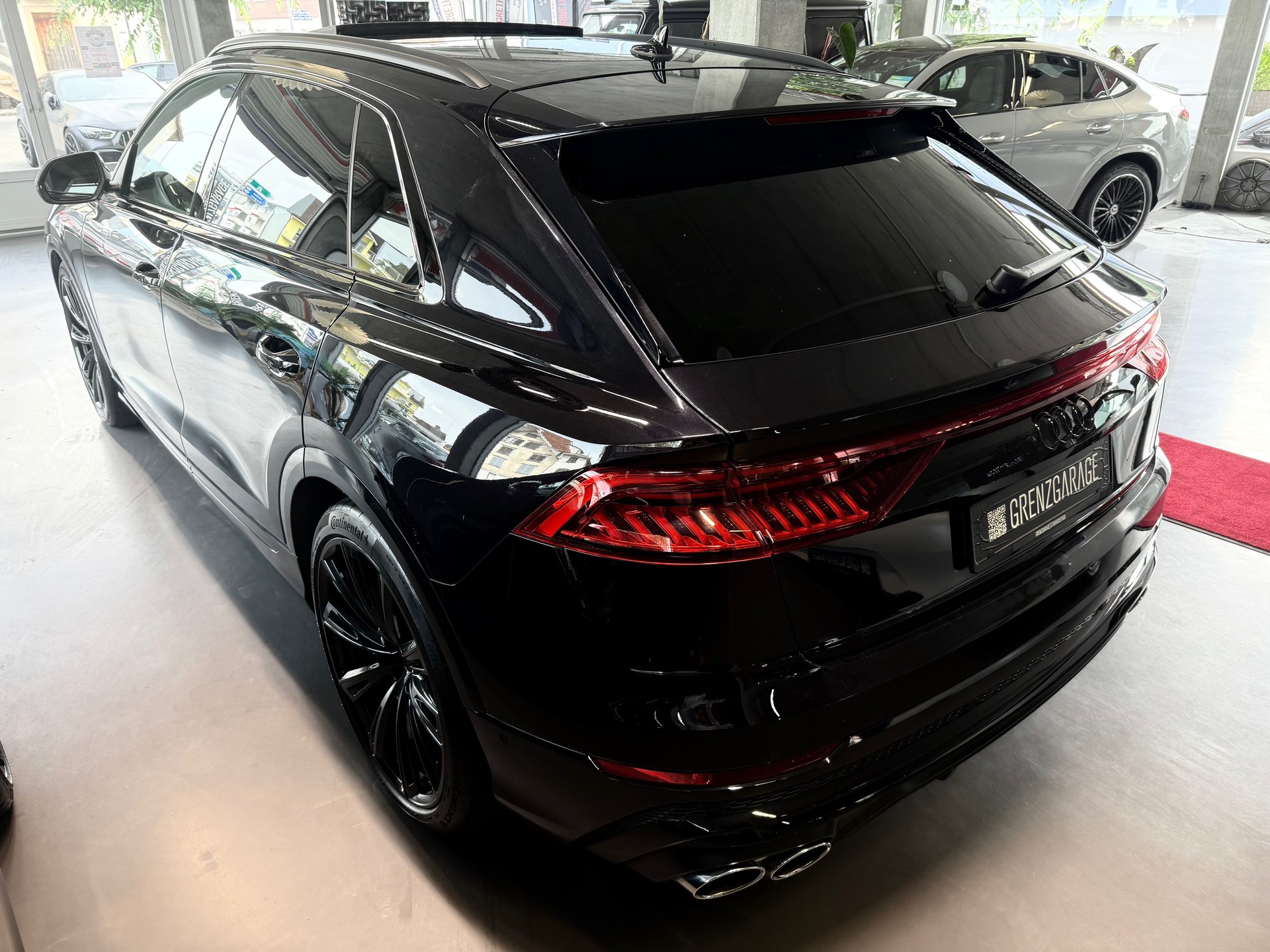 AUDI SQ8 TFSI quattro tiptronic-image-3