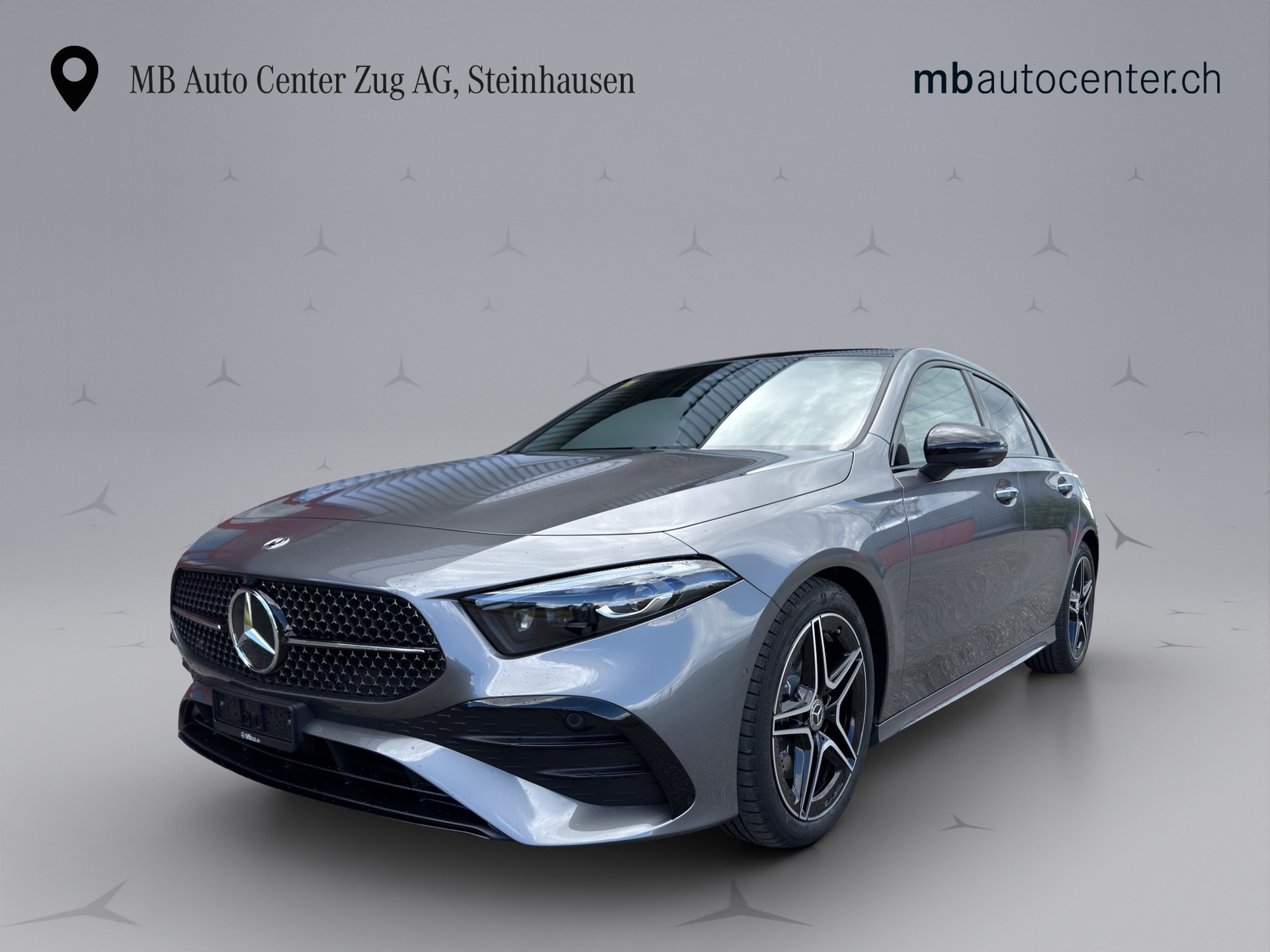 MERCEDES-BENZ A 220 AMG Line 4m-showroom-element-1